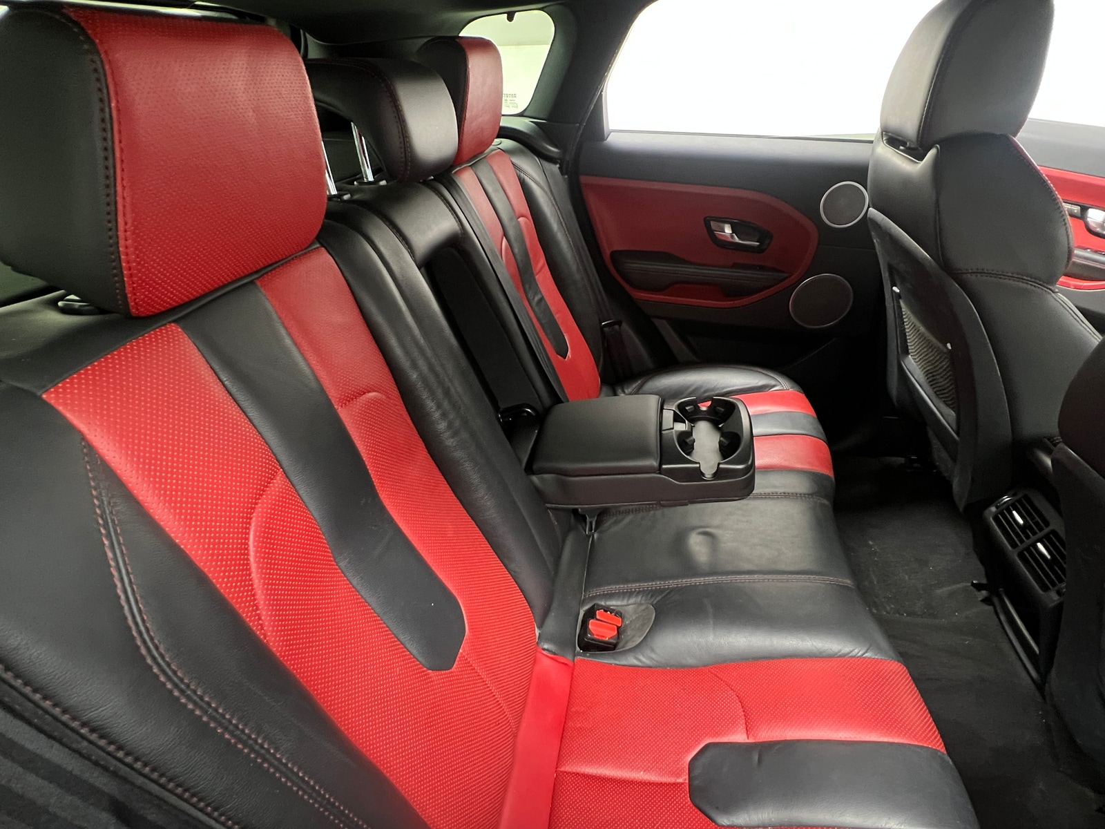 Thumbnail: 2013 Land Rover Range Rover Evoque - 5