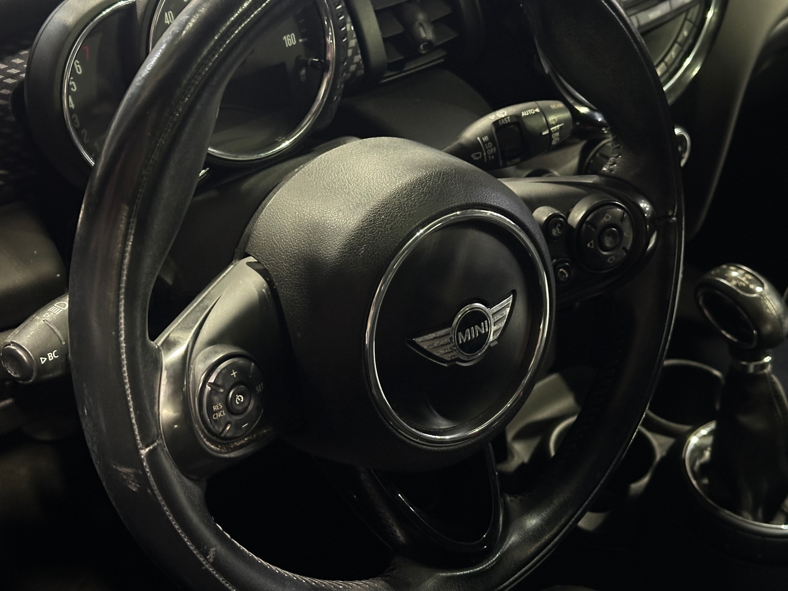 Thumbnail: 2016 MINI Cooper Hardtop - 4