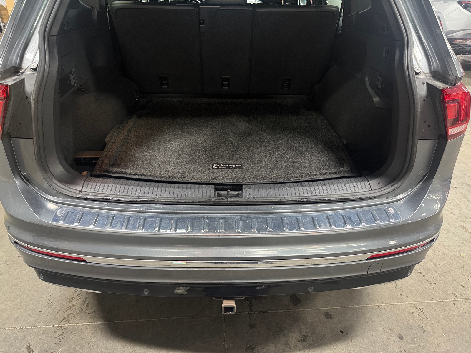 Thumbnail: 2018 Volkswagen Tiguan - 6