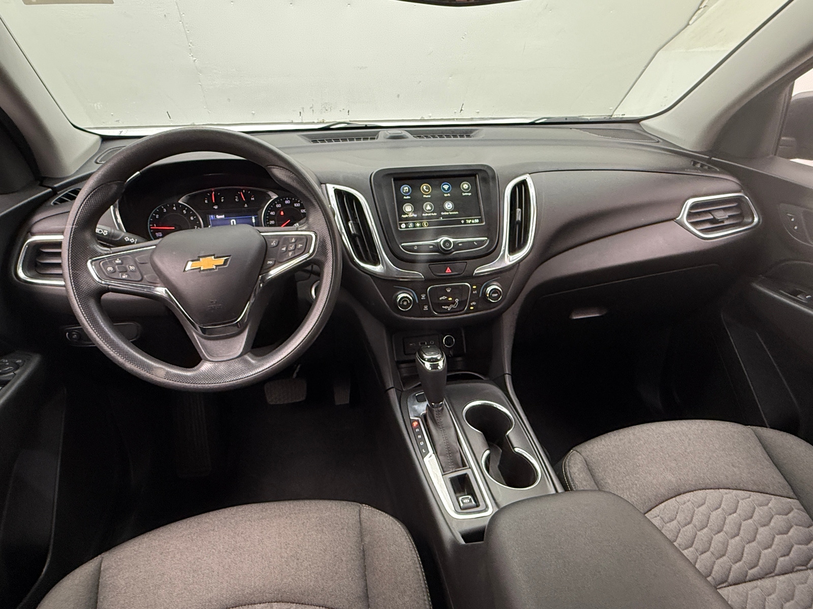 Thumbnail: 2019 Chevrolet Equinox - 3