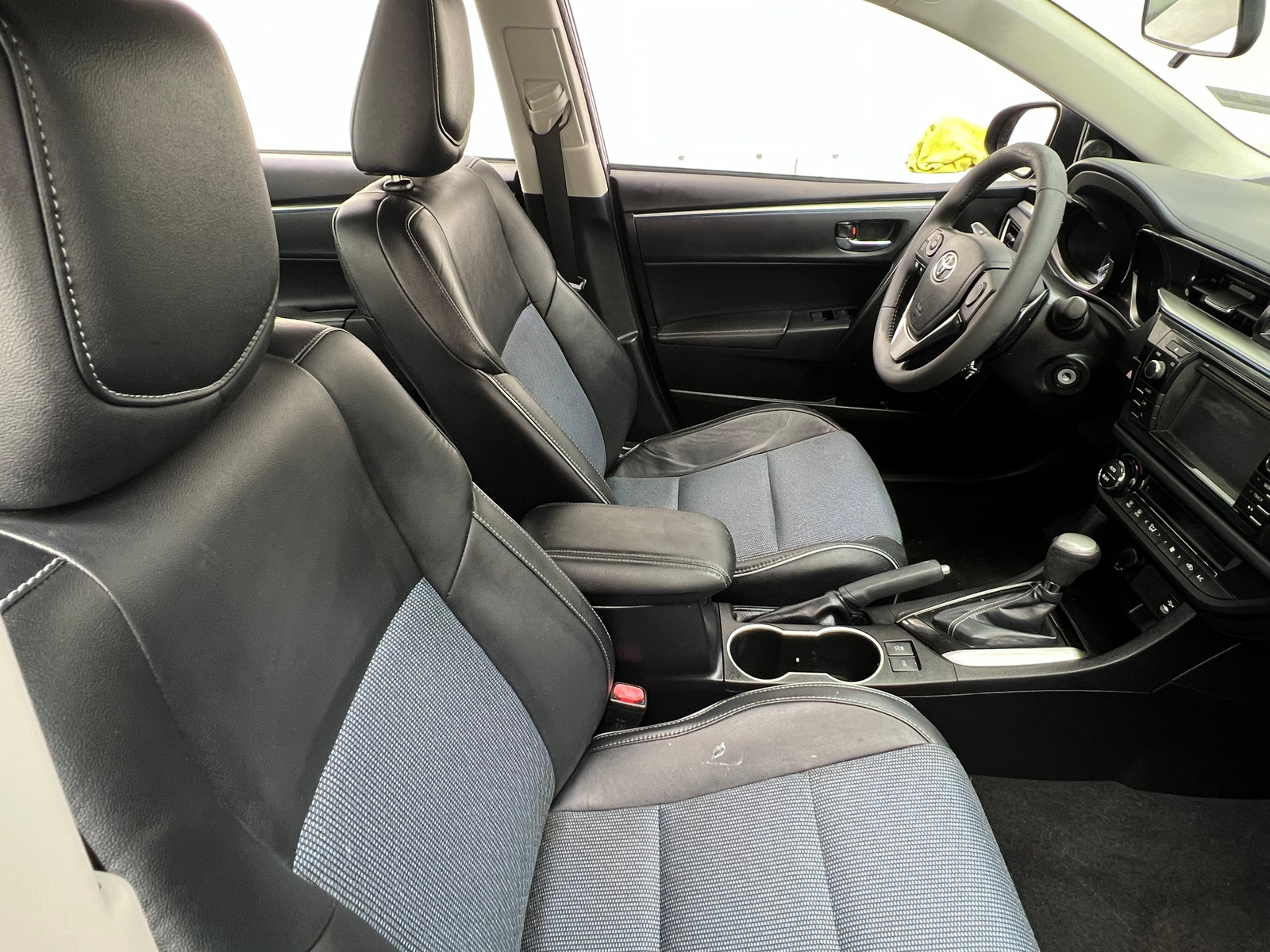 Thumbnail: 2014 Toyota Corolla - 2