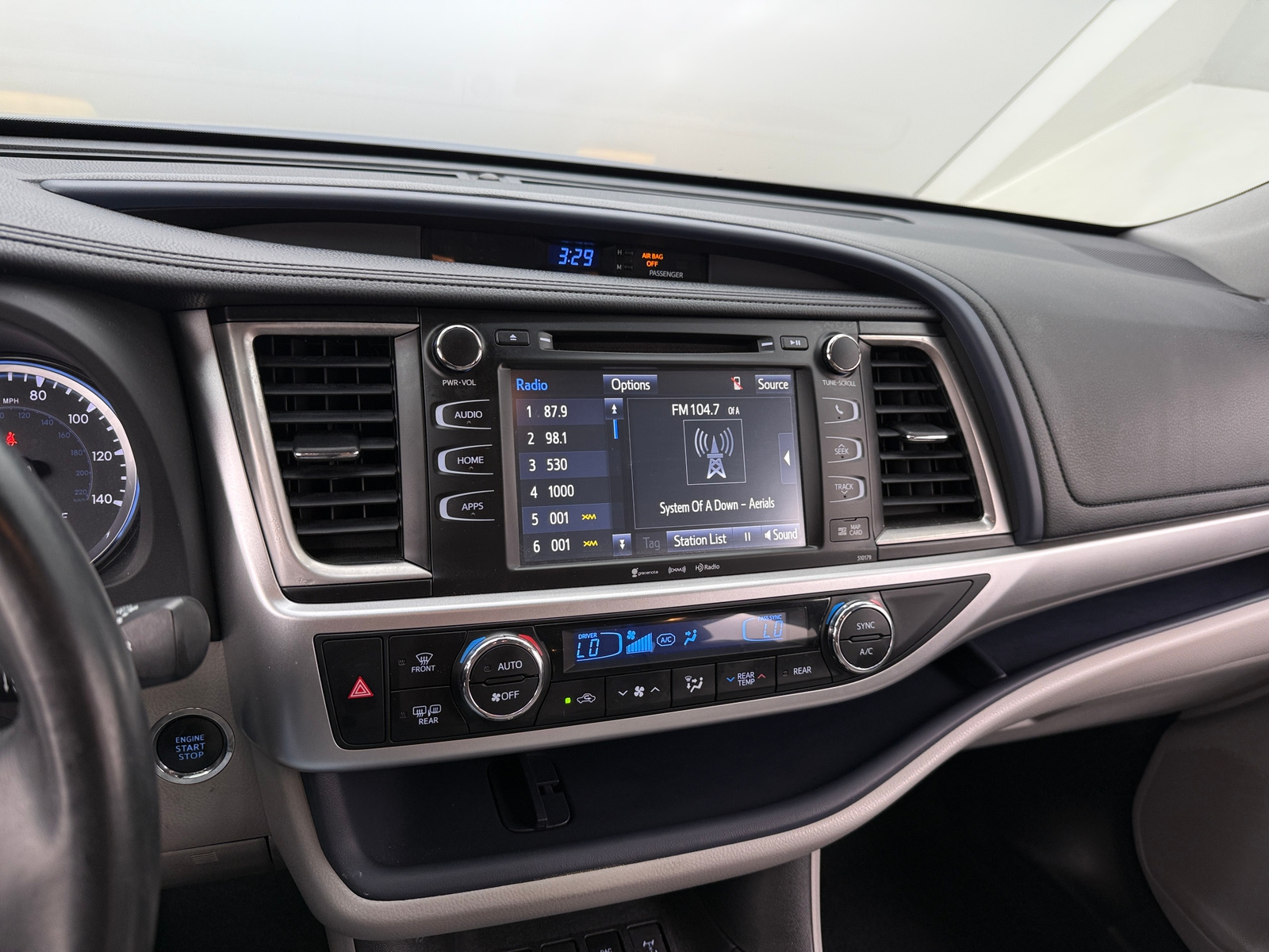 Thumbnail: 2017 Toyota Highlander - 3