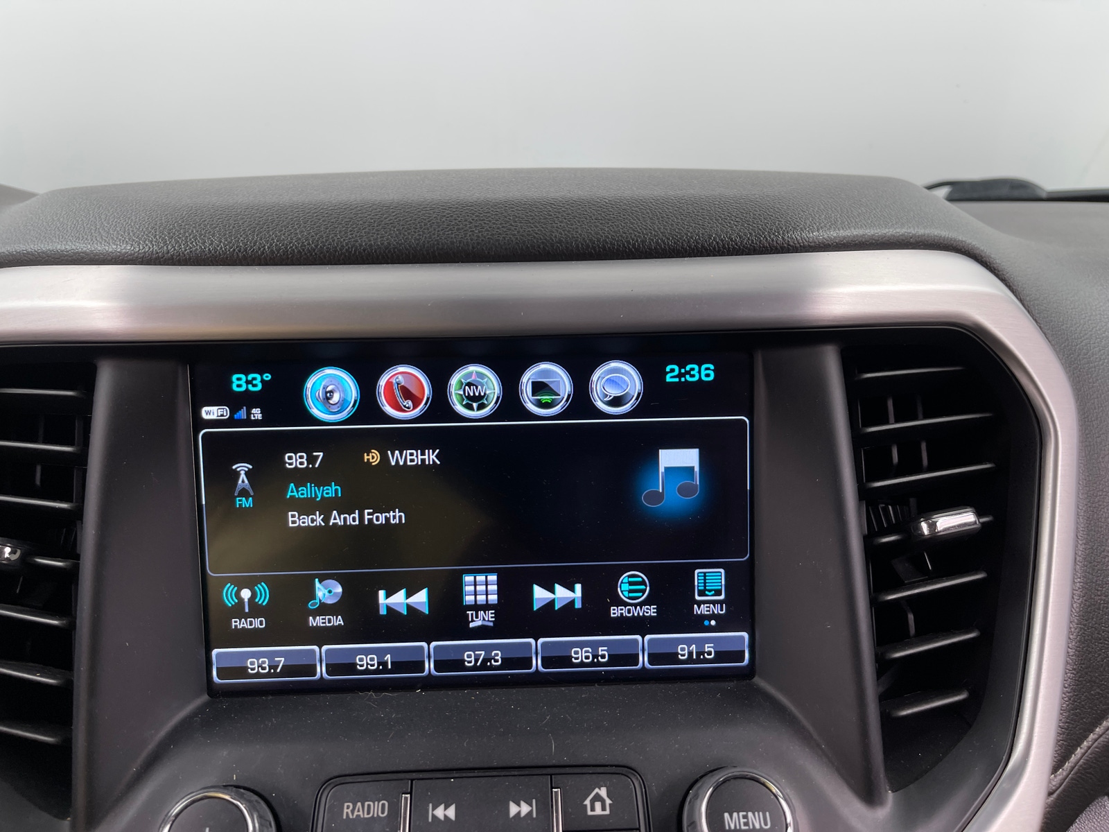 Thumbnail: 2019 GMC Acadia - 3