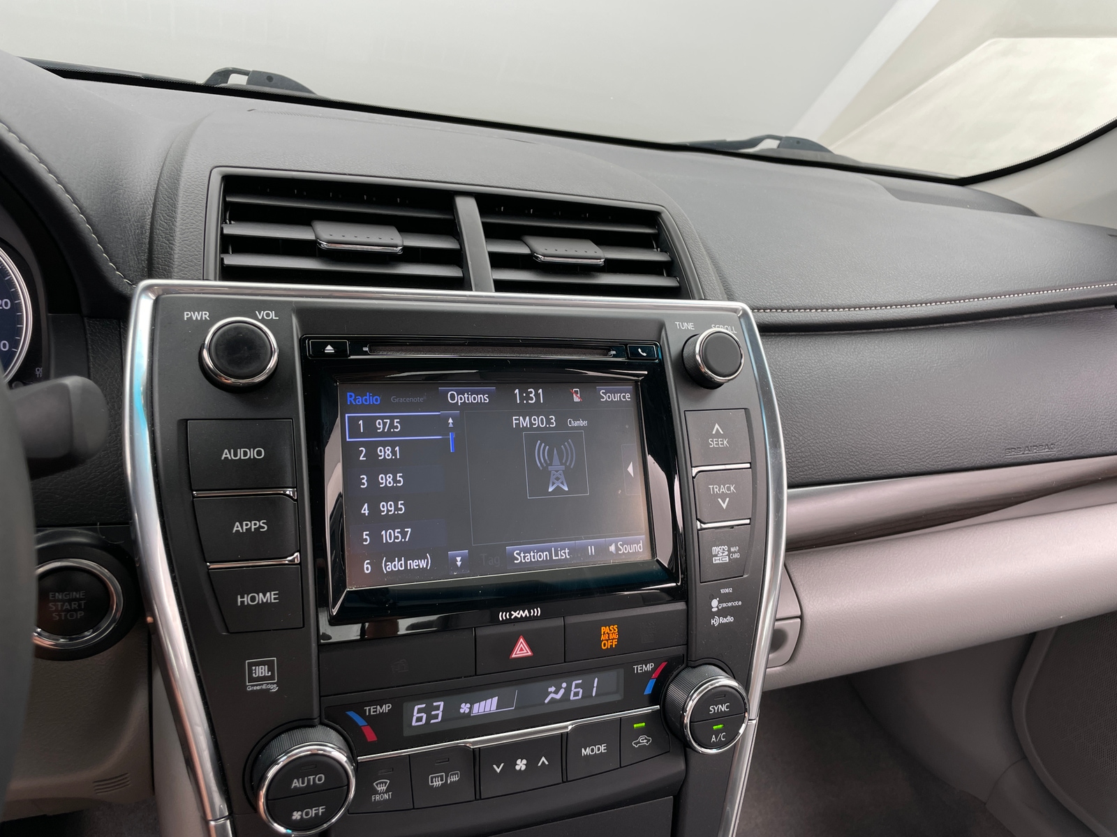 Thumbnail: 2017 Toyota Camry - 3