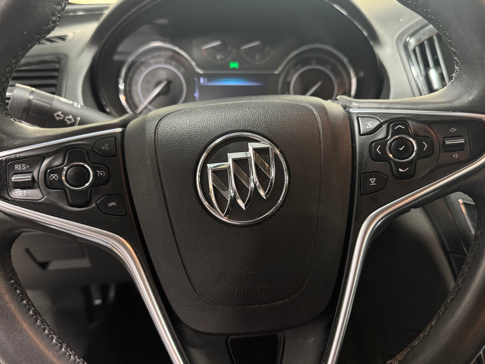 Thumbnail: 2017 Buick Regal - 4