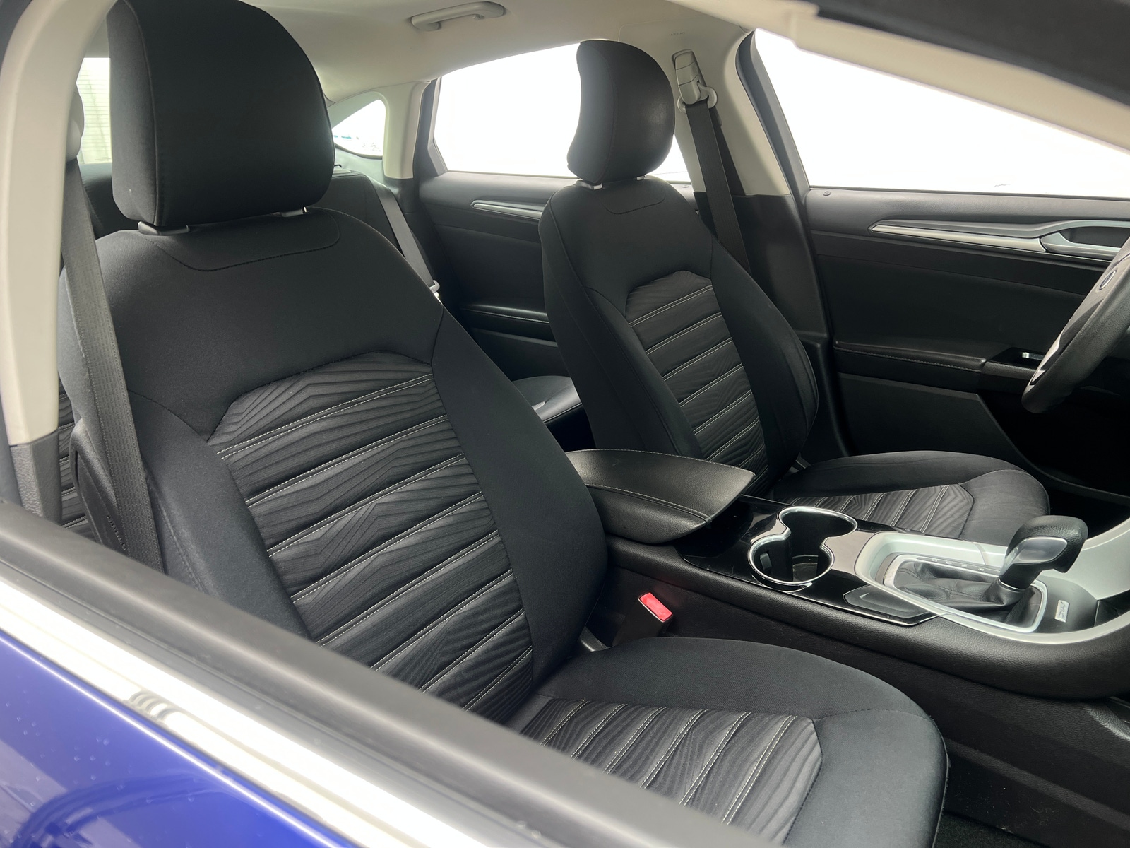 Thumbnail: 2016 Ford Fusion - 2