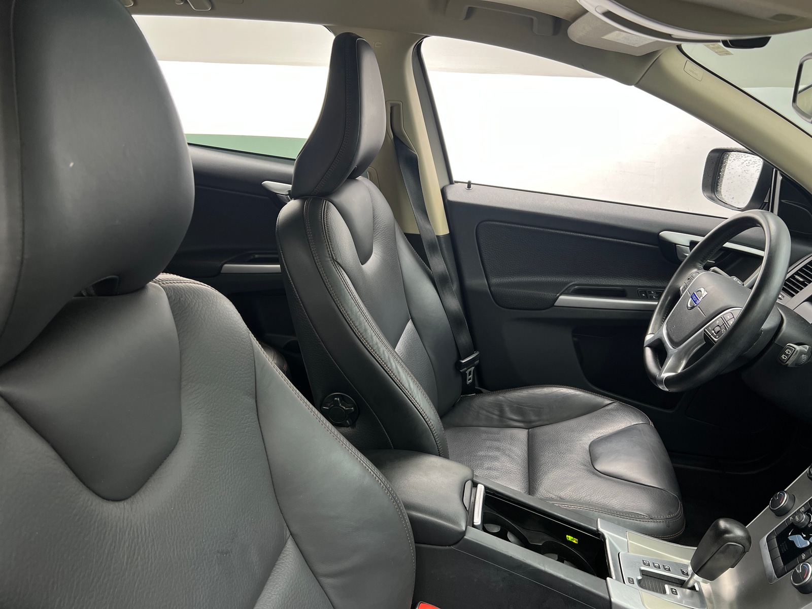 Thumbnail: 2012 Volvo XC60 - 2