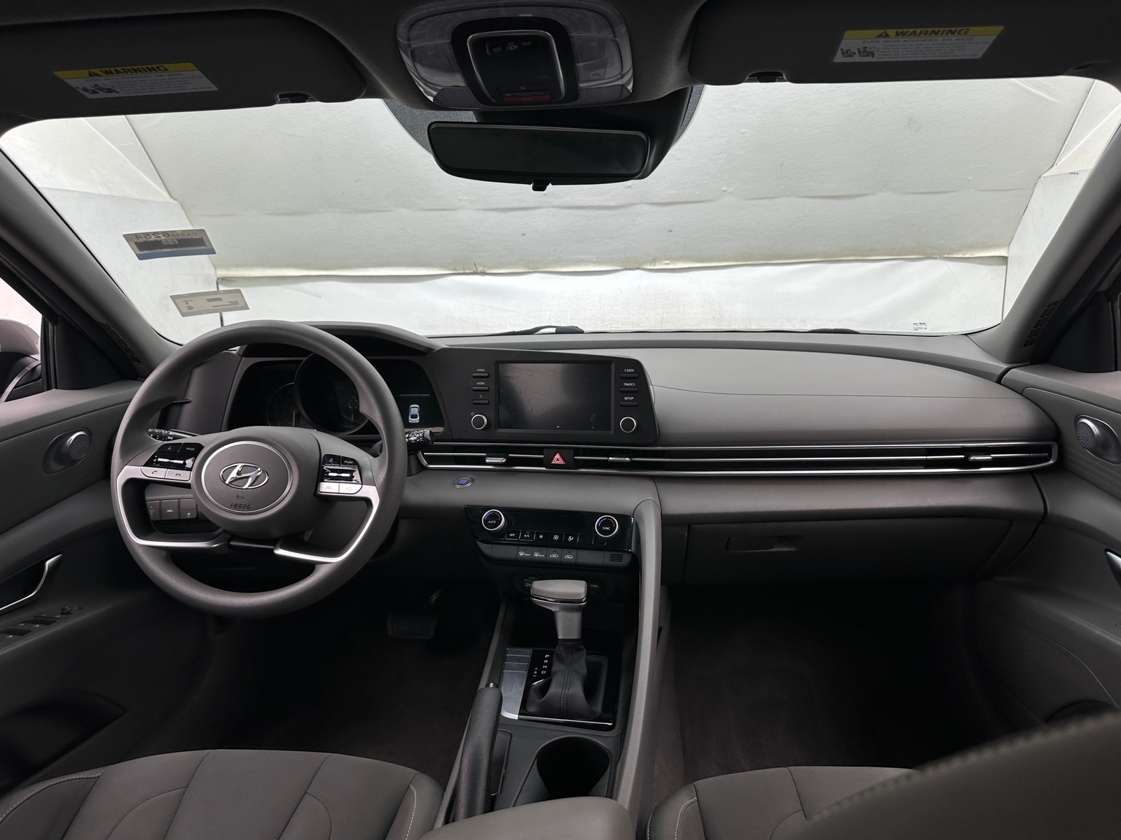 Thumbnail: 2023 Hyundai Elantra - 3