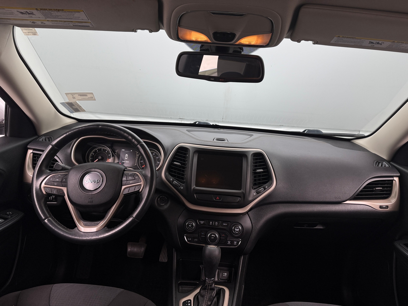 Thumbnail: 2015 Jeep Cherokee - 3