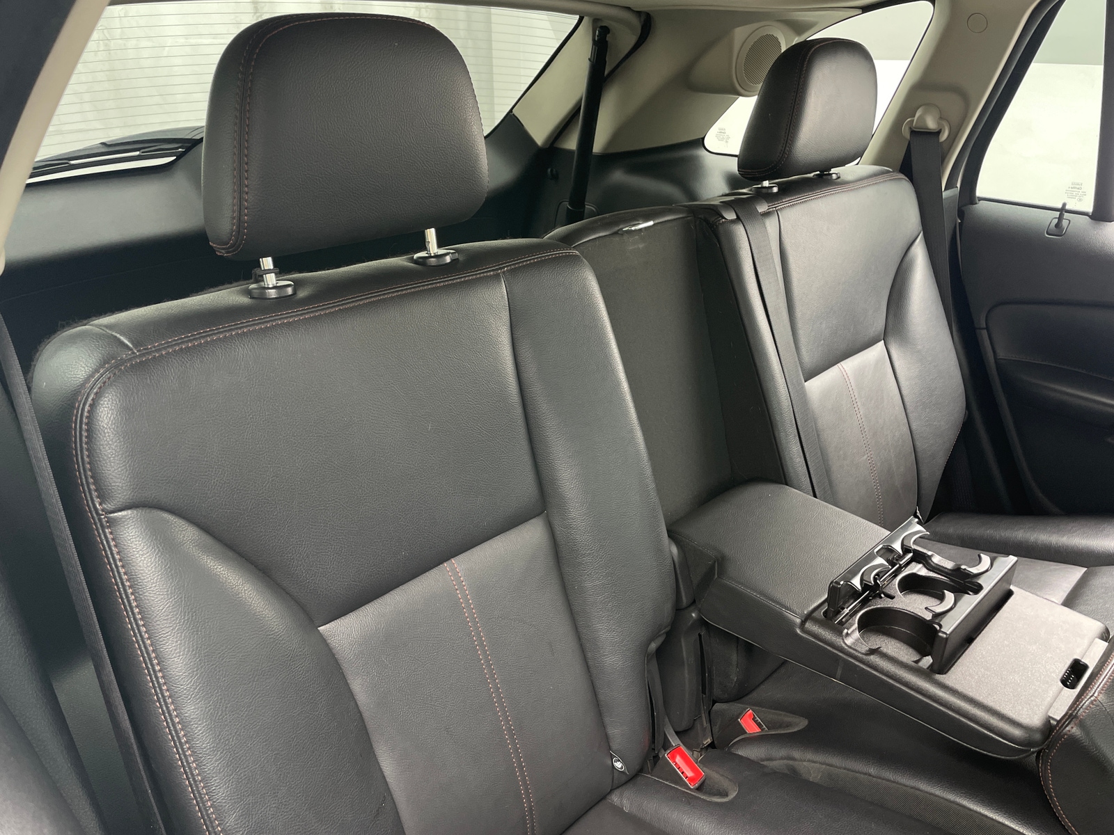 Thumbnail: 2011 Ford Edge - 5