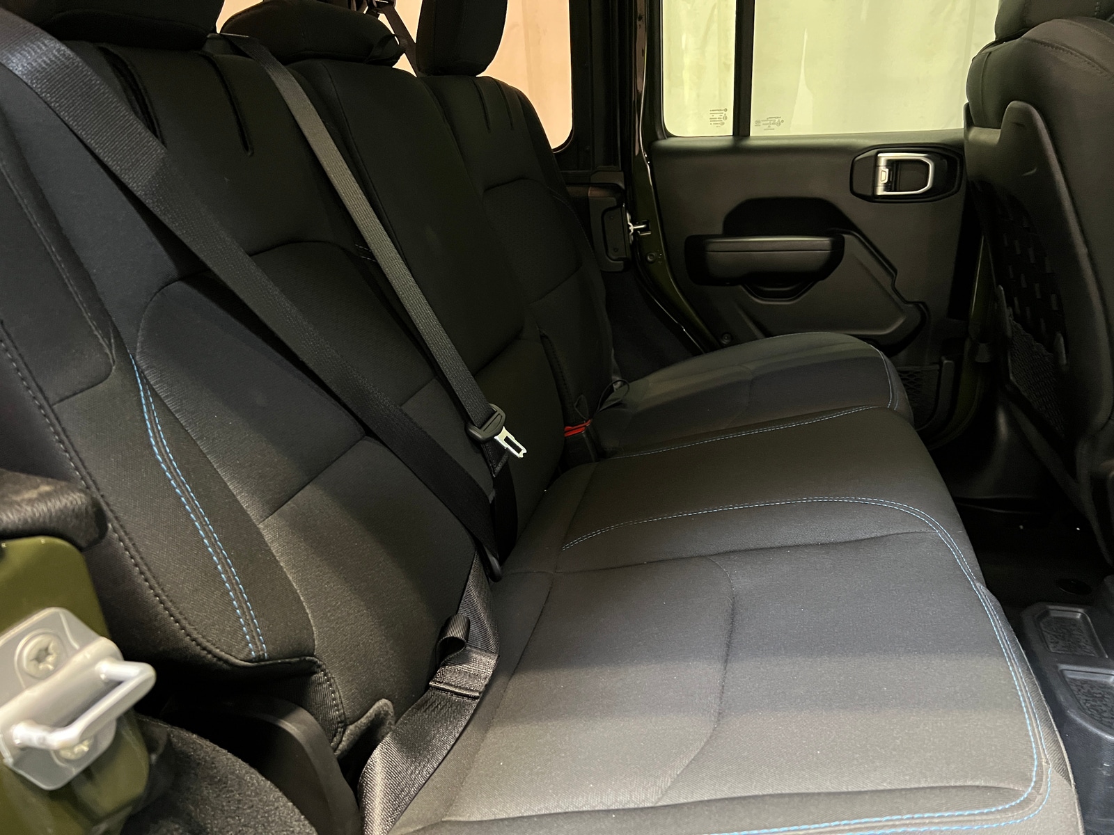 Thumbnail: 2022 Jeep Wrangler - 6