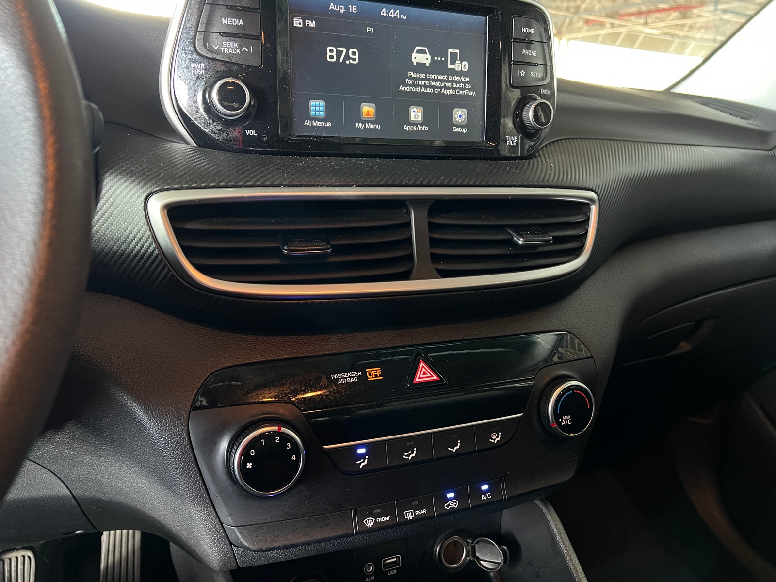 Thumbnail: 2019 Hyundai Tucson - 4