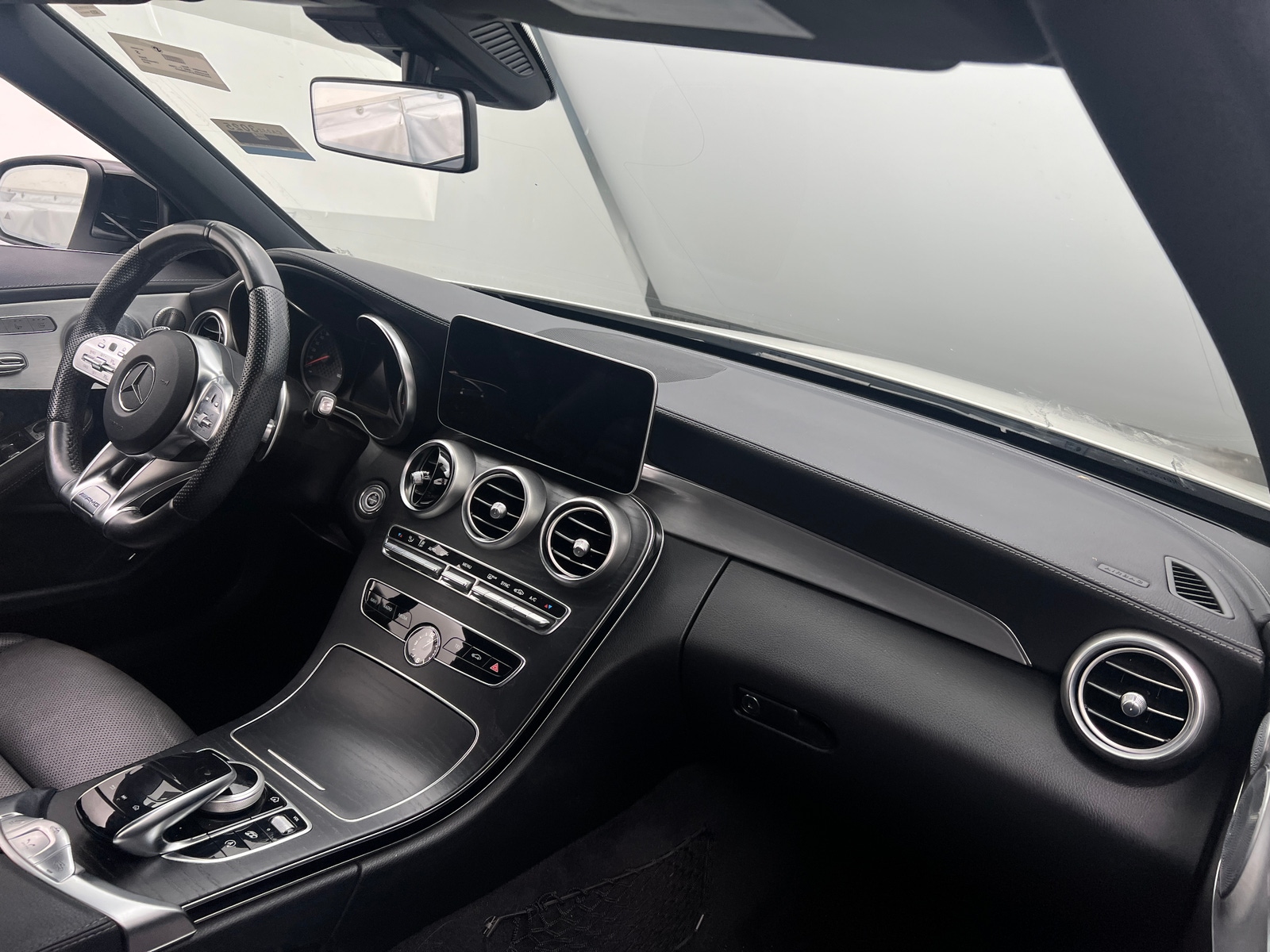Thumbnail: 2019 Mercedes-Benz C-Class - 2