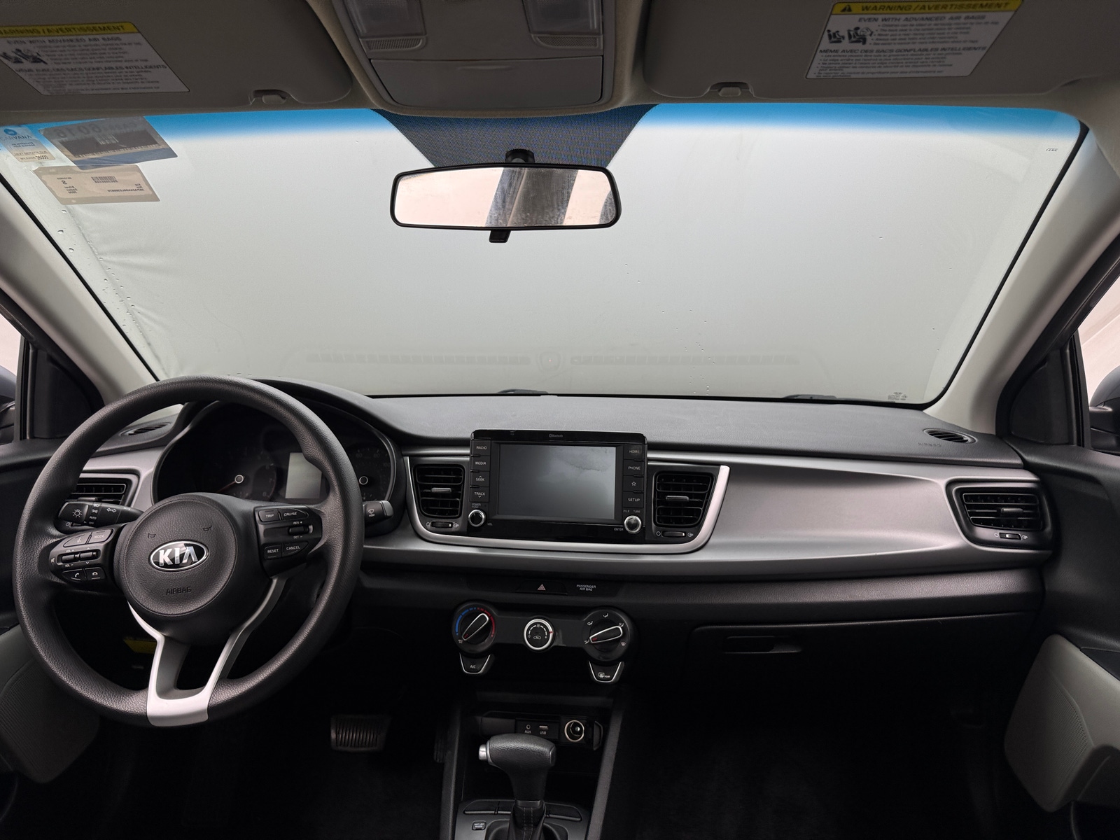 Thumbnail: 2020 Kia Rio - 3
