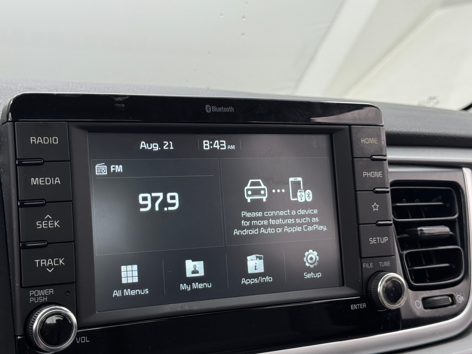 Thumbnail: 2020 Kia Rio - 4