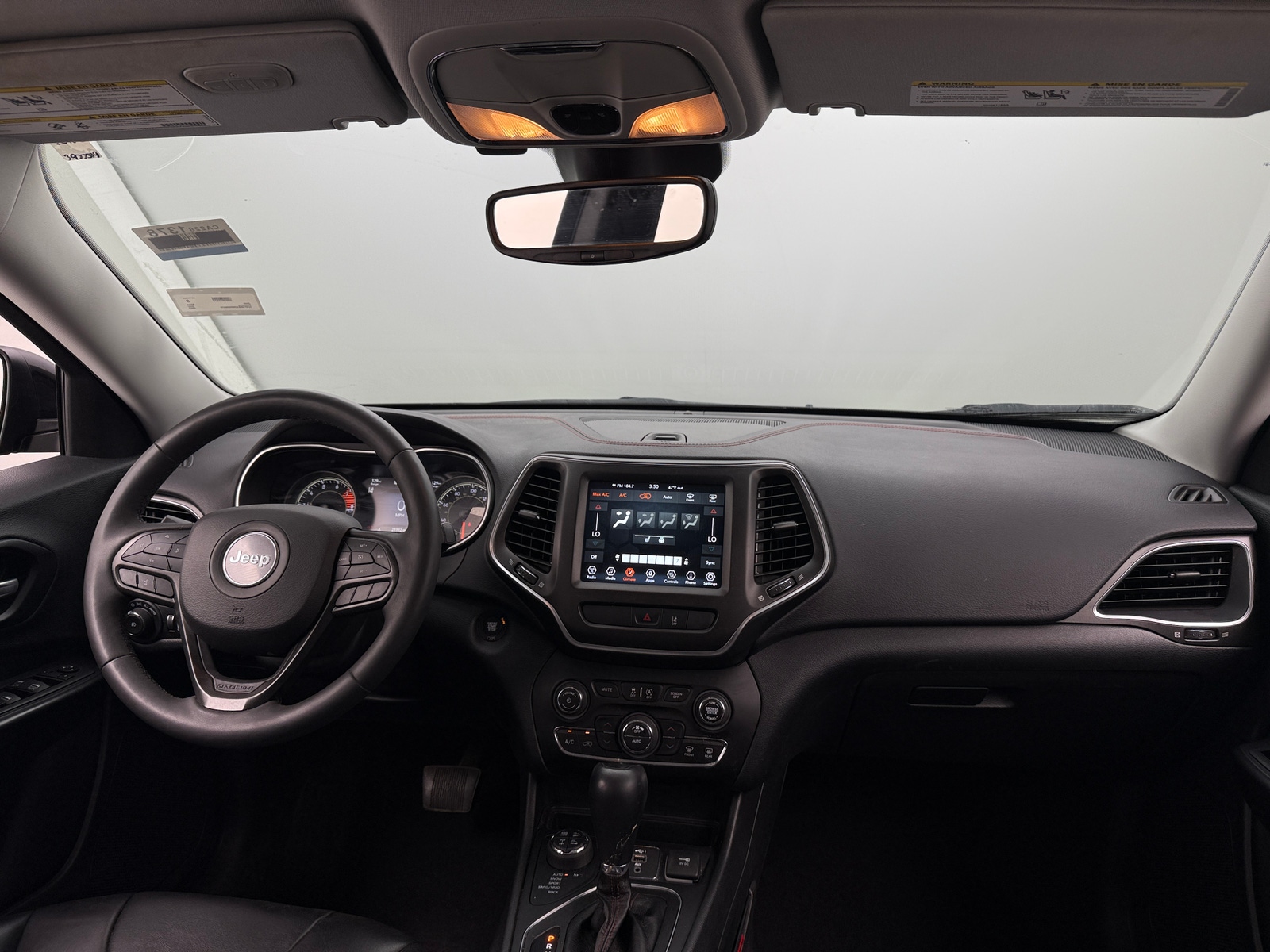 Thumbnail: 2022 Jeep Cherokee - 3