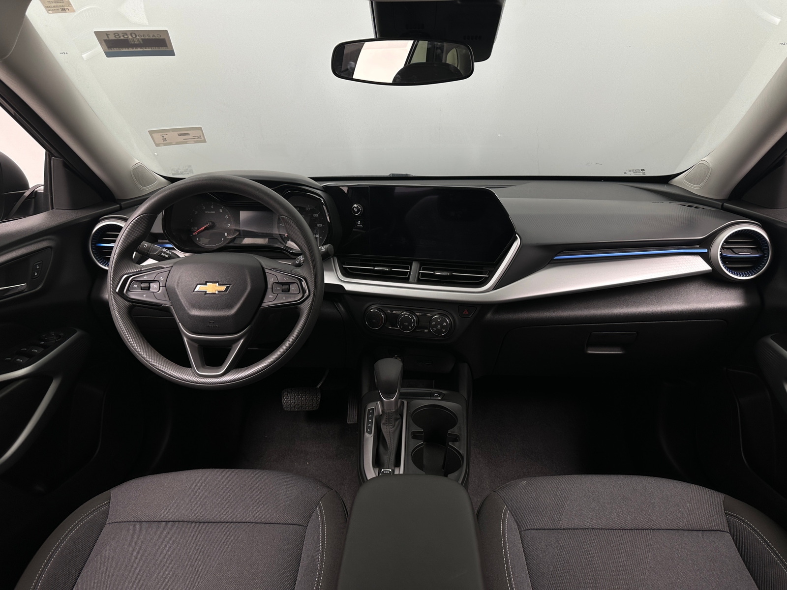 Thumbnail: 2025 Chevrolet Trax - 3
