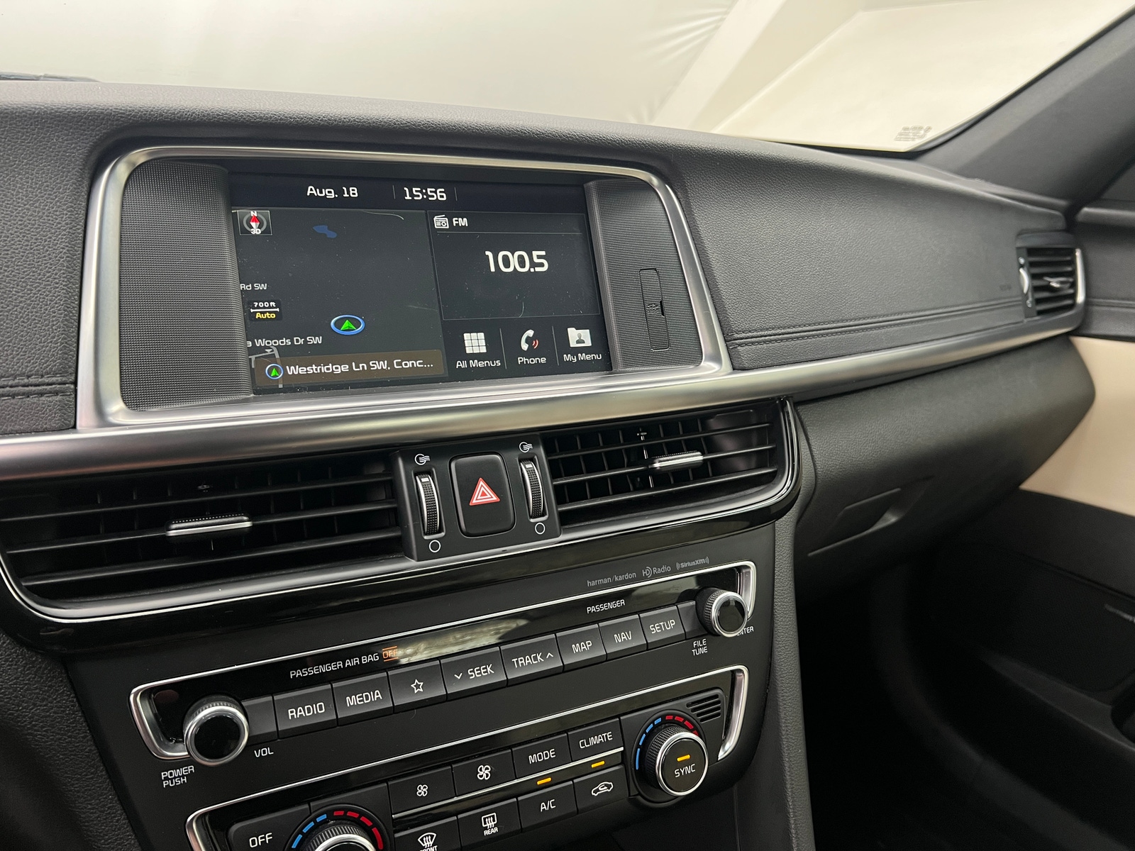 Thumbnail: 2018 Kia Optima - 3