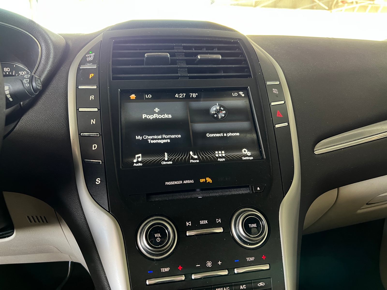 Thumbnail: 2018 Lincoln MKC - 3