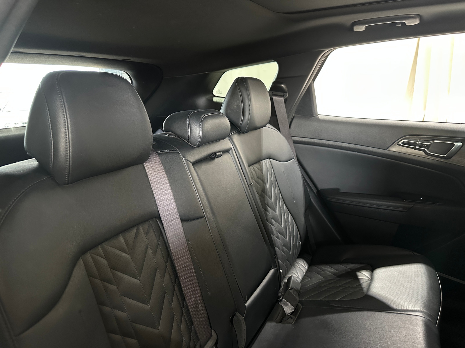 Thumbnail: 2023 Kia Sportage - 5