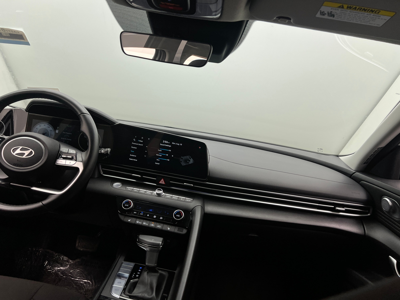 Thumbnail: 2025 Hyundai Elantra - 3