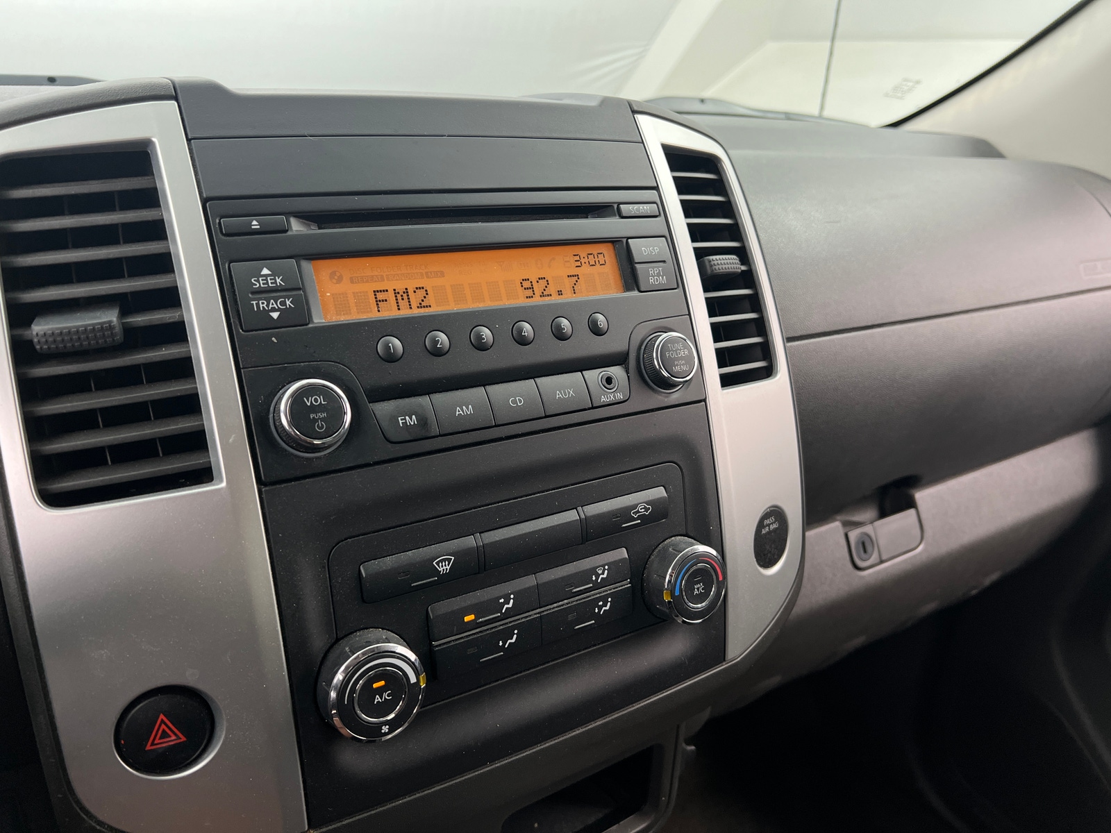Thumbnail: 2015 Nissan Frontier - 3