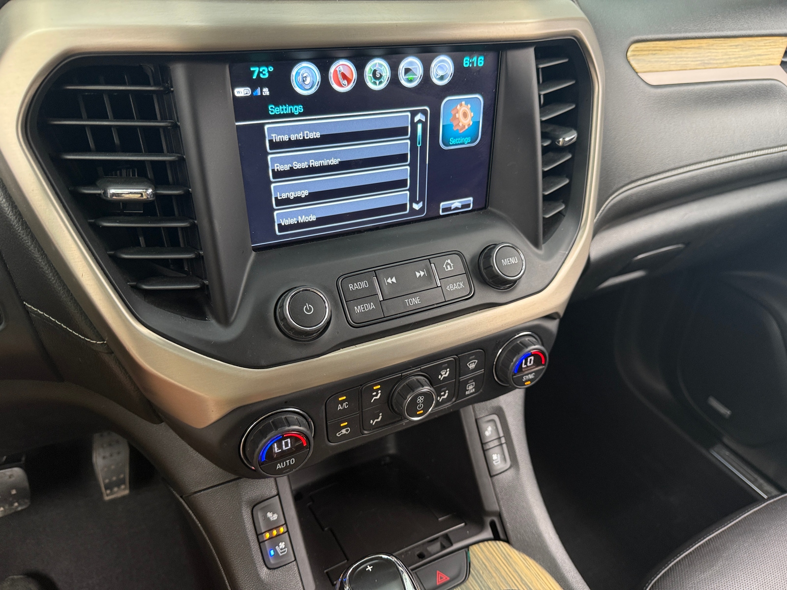 Thumbnail: 2019 GMC Acadia - 3