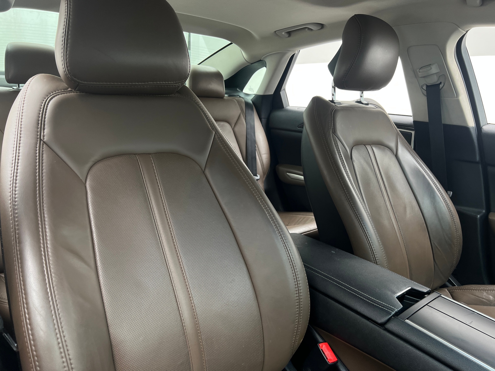Thumbnail: 2016 Lincoln MKZ - 2