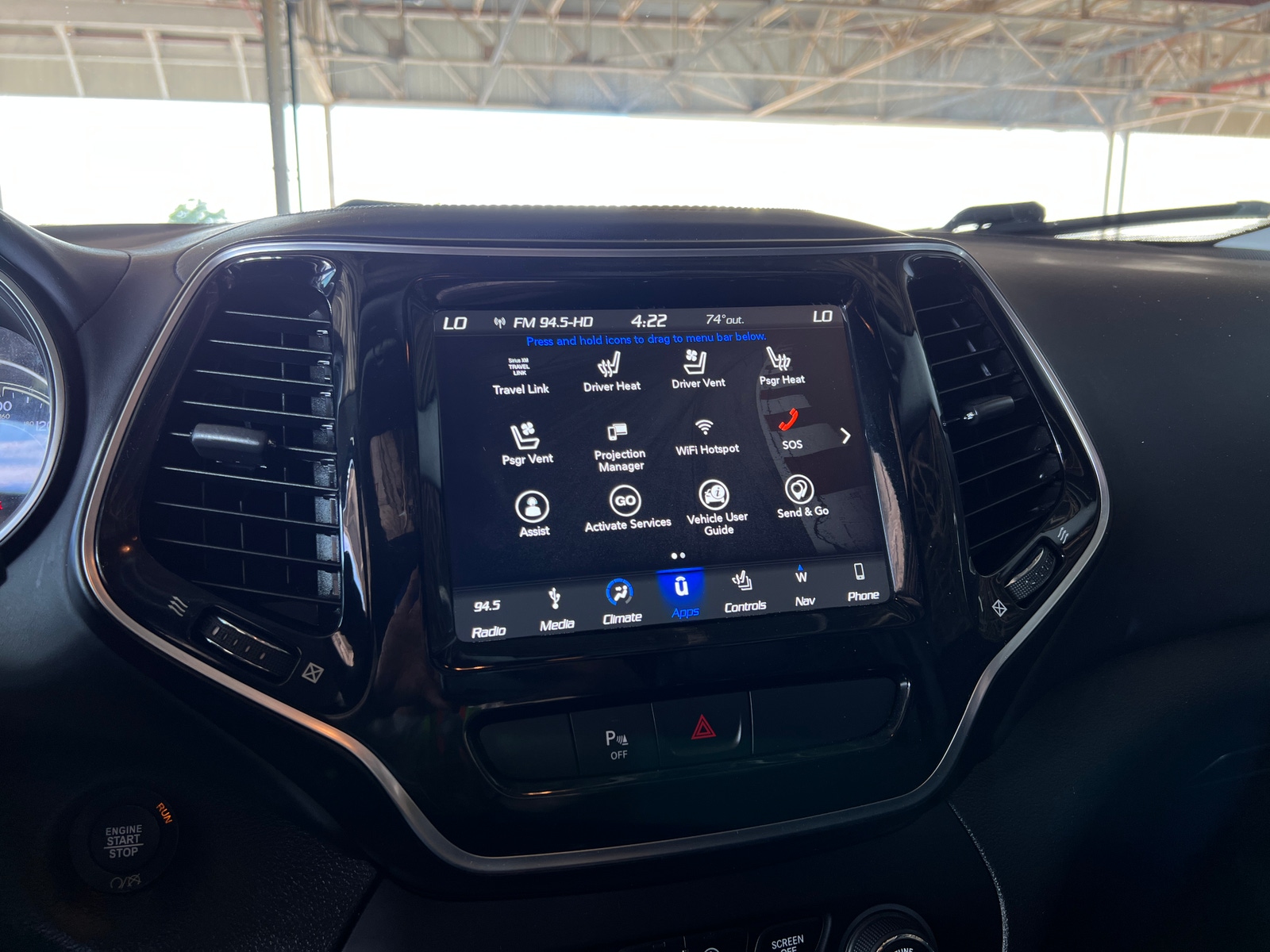 Thumbnail: 2019 Jeep Cherokee - 3
