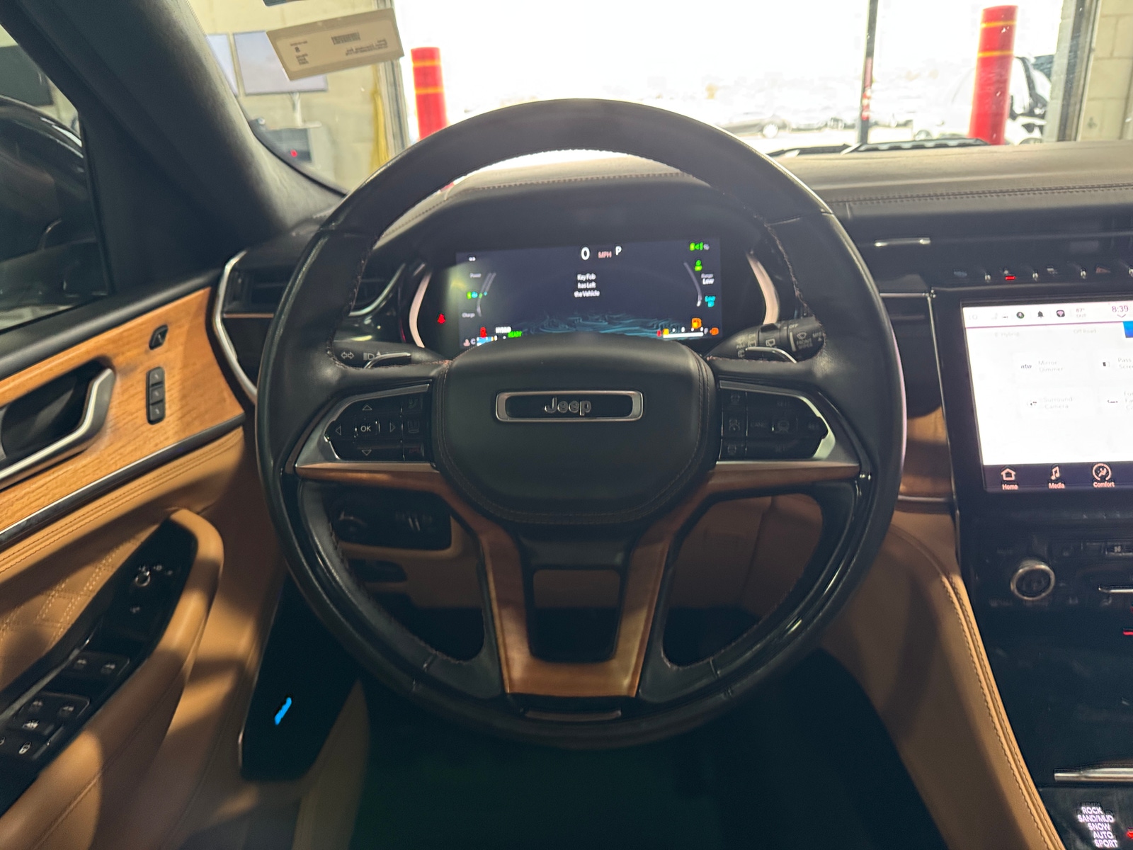 Thumbnail: 2022 Jeep Grand Cherokee - 4