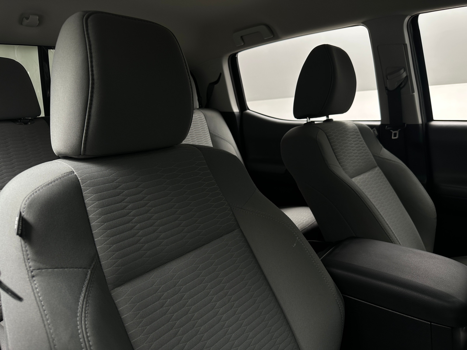 Thumbnail: 2016 Toyota Tacoma - 2