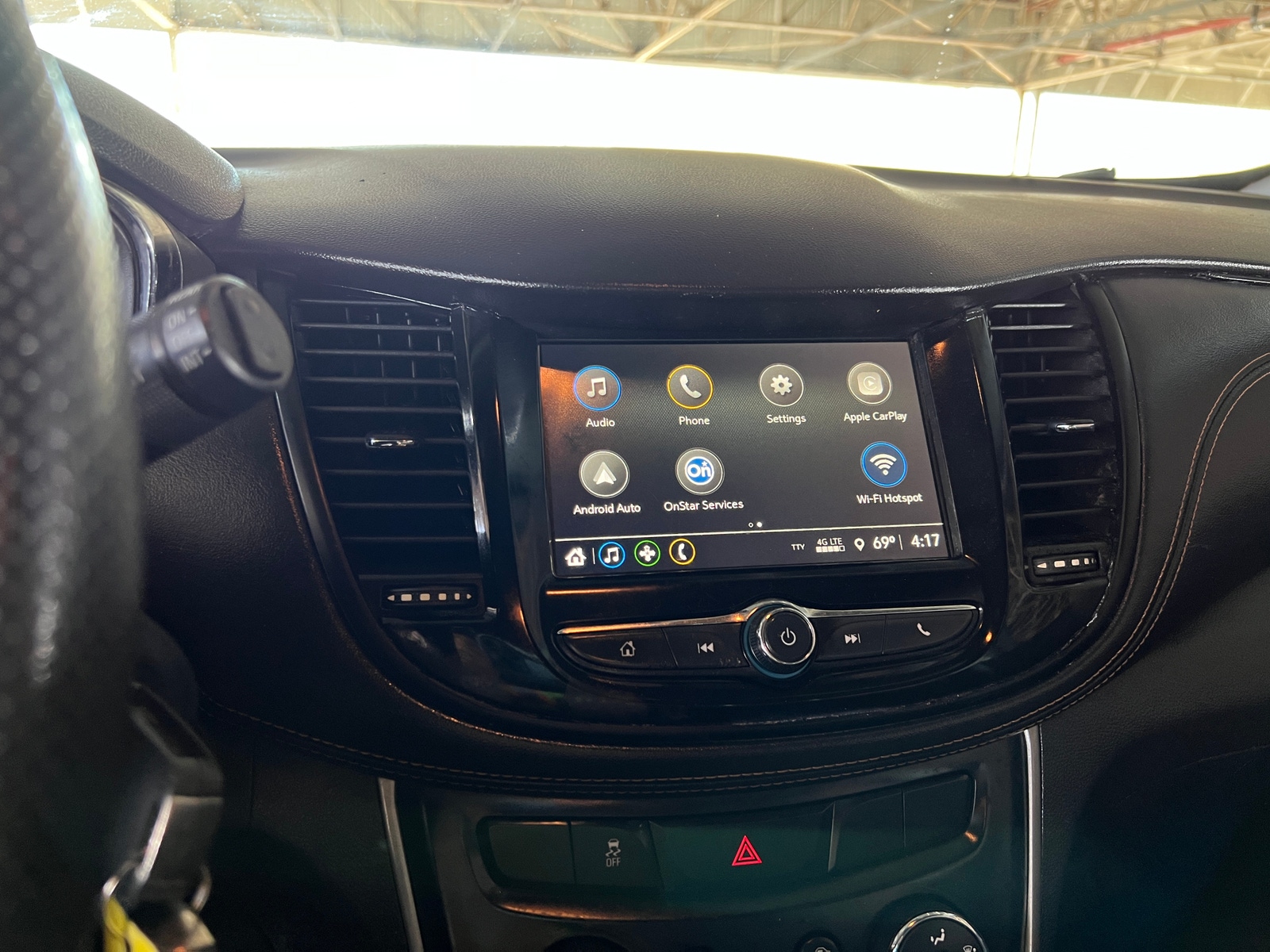 Thumbnail: 2018 Chevrolet Trax - 4
