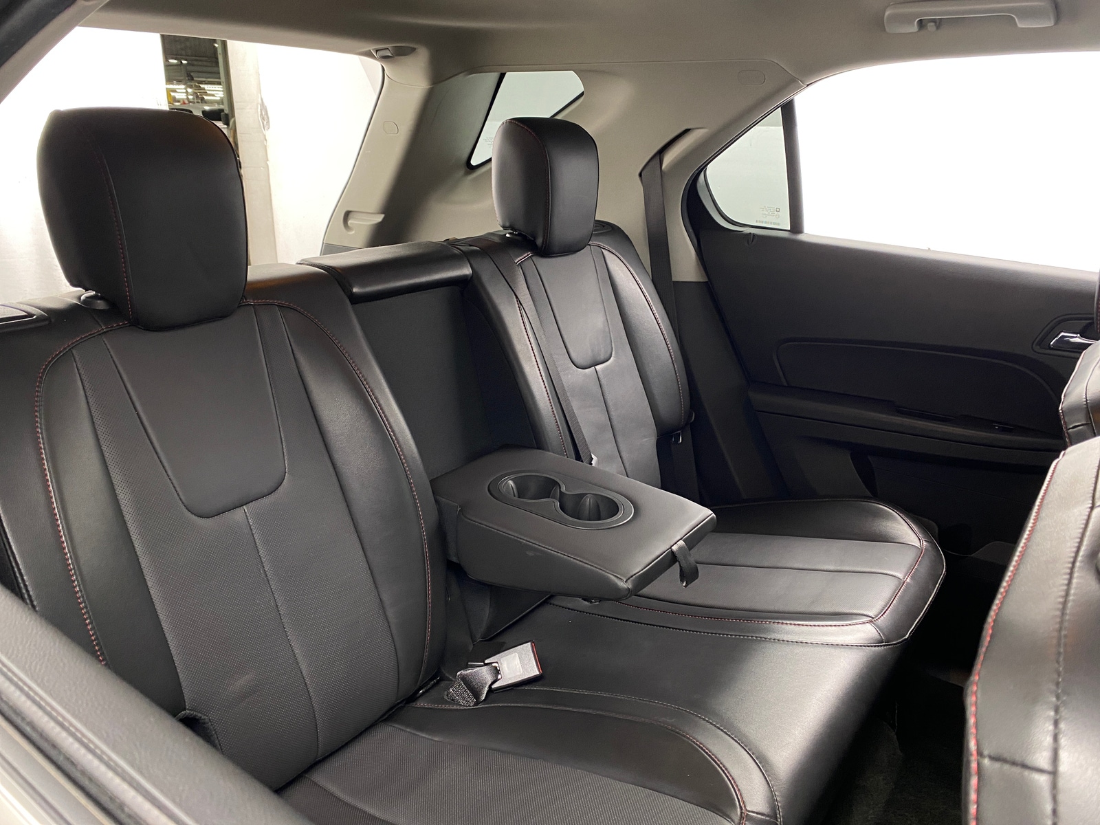 Thumbnail: 2017 Chevrolet Equinox - 6