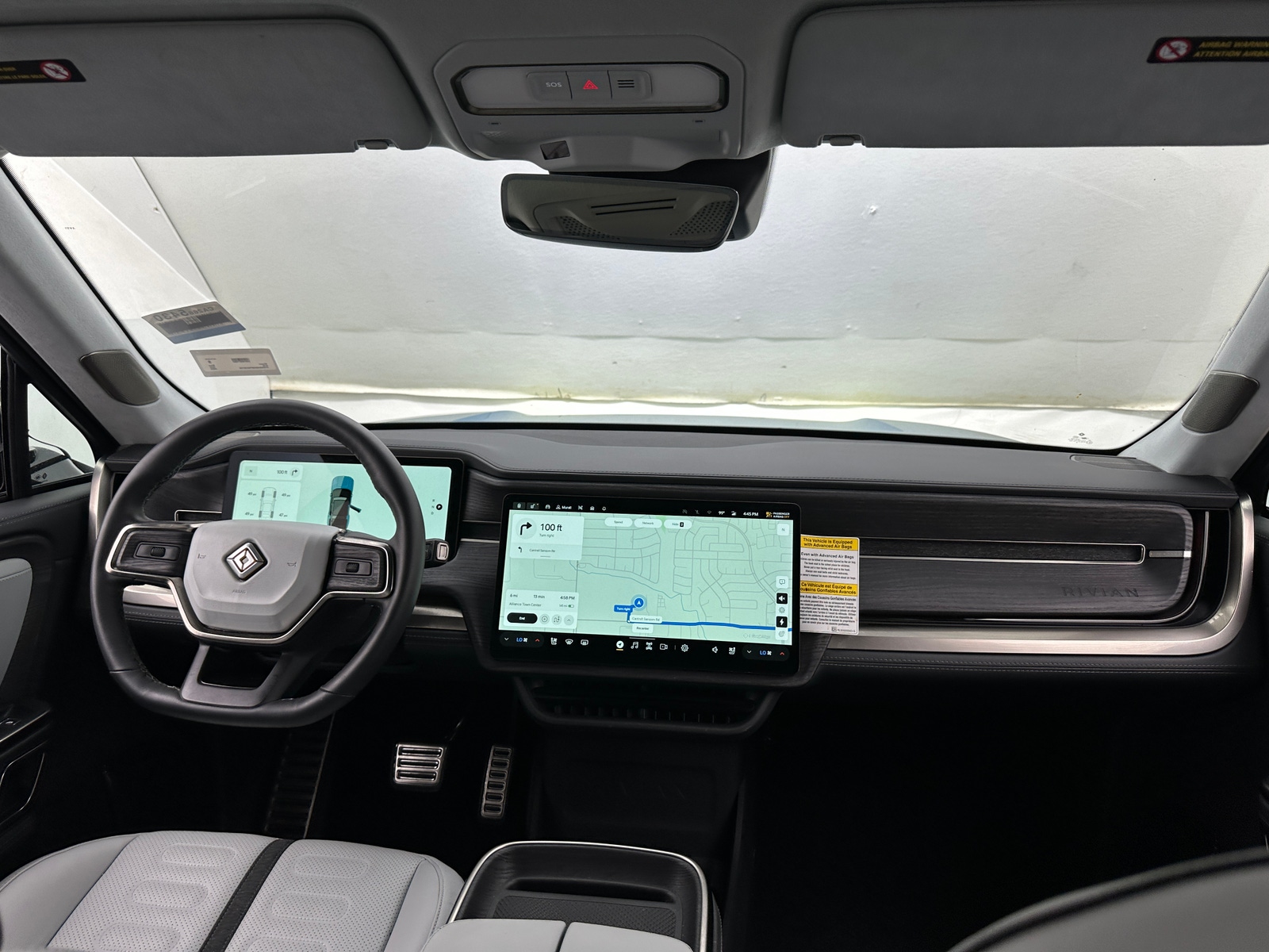 Thumbnail: 2023 Rivian R1S - 2