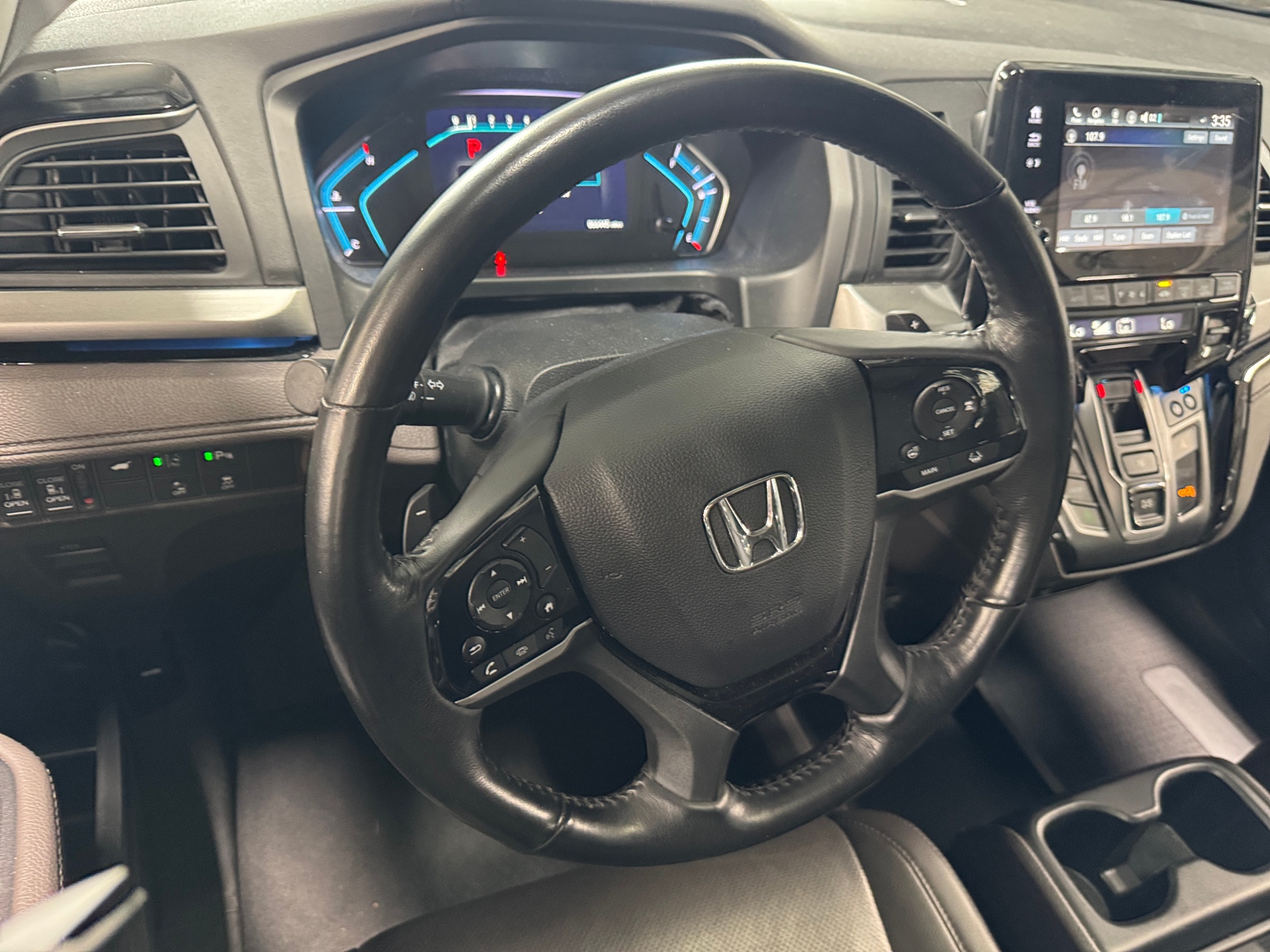 Thumbnail: 2019 Honda Odyssey - 4