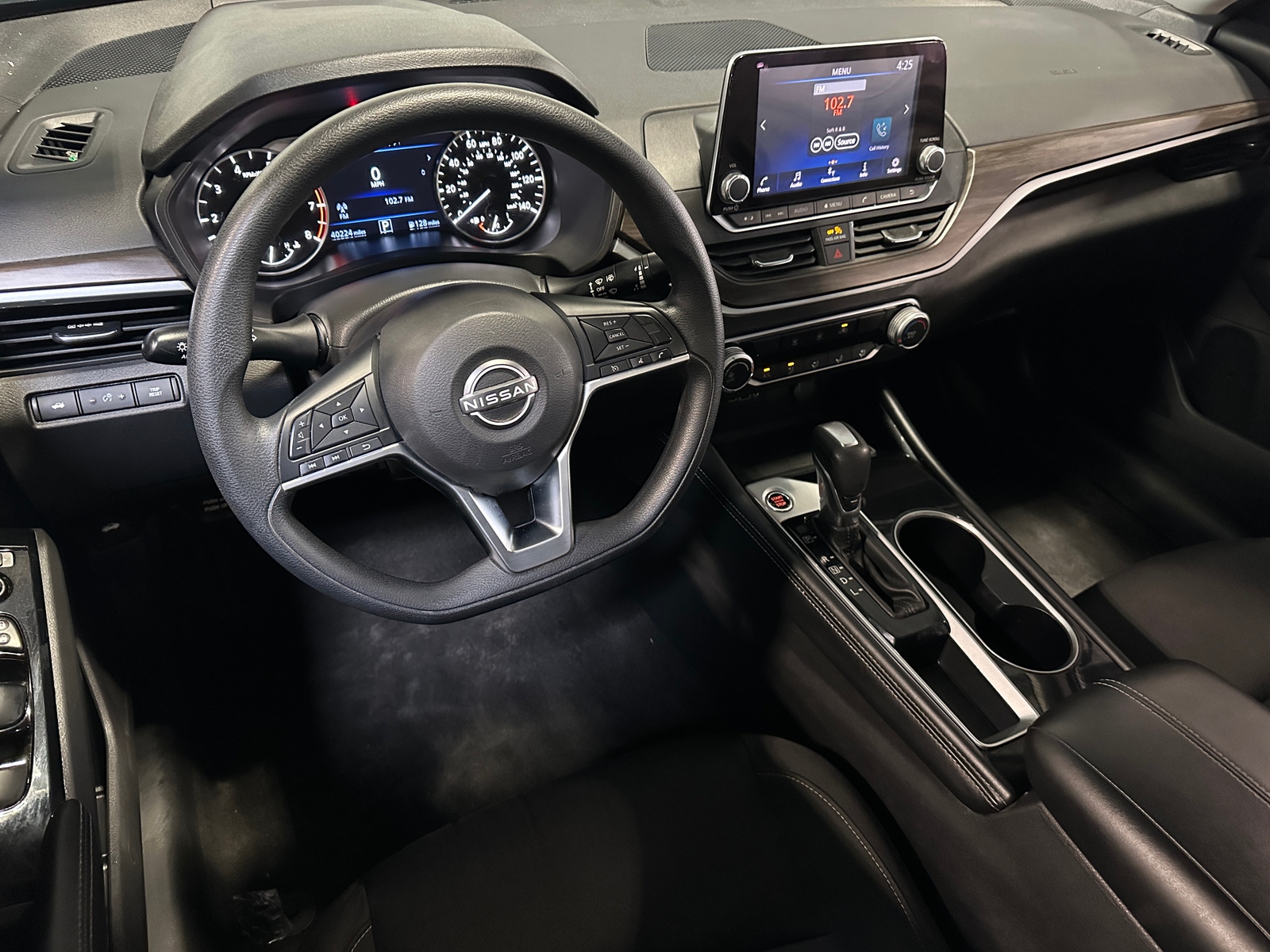 Thumbnail: 2023 Nissan Altima - 3