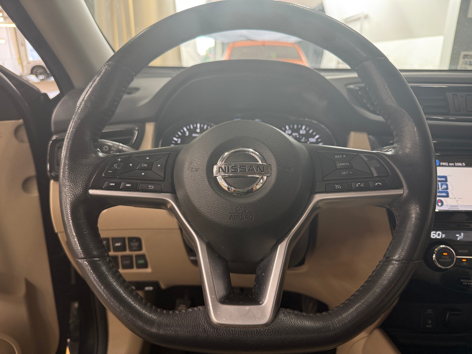 Thumbnail: 2017 Nissan Rogue - 5