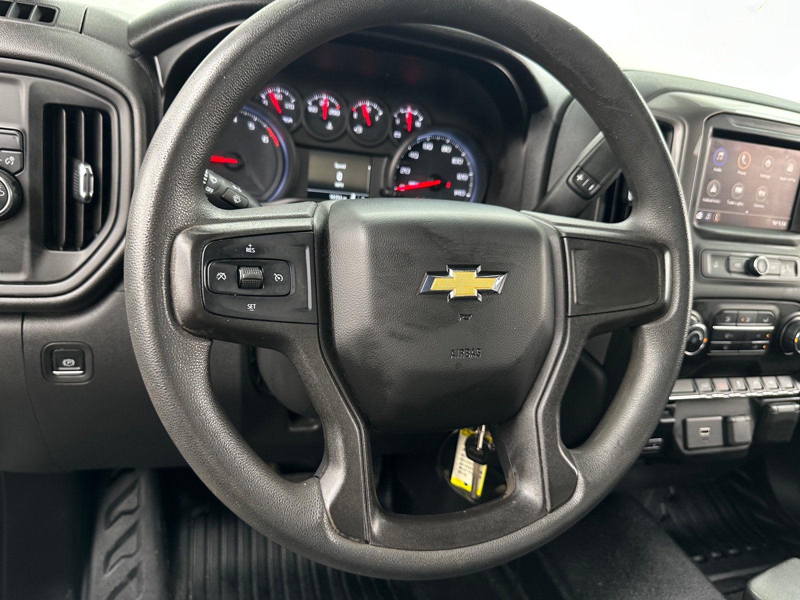 Thumbnail: 2020 Chevrolet Silverado 1500 - 5