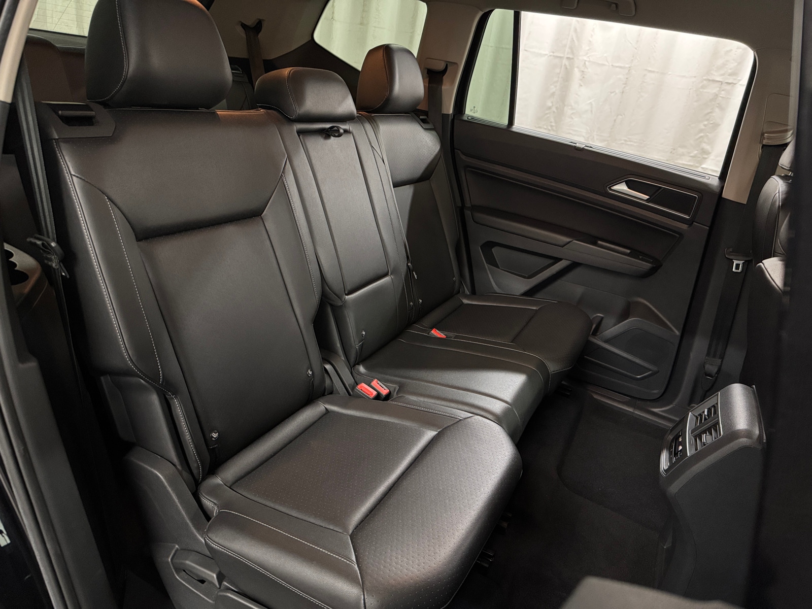 Thumbnail: 2019 Volkswagen Atlas - 5