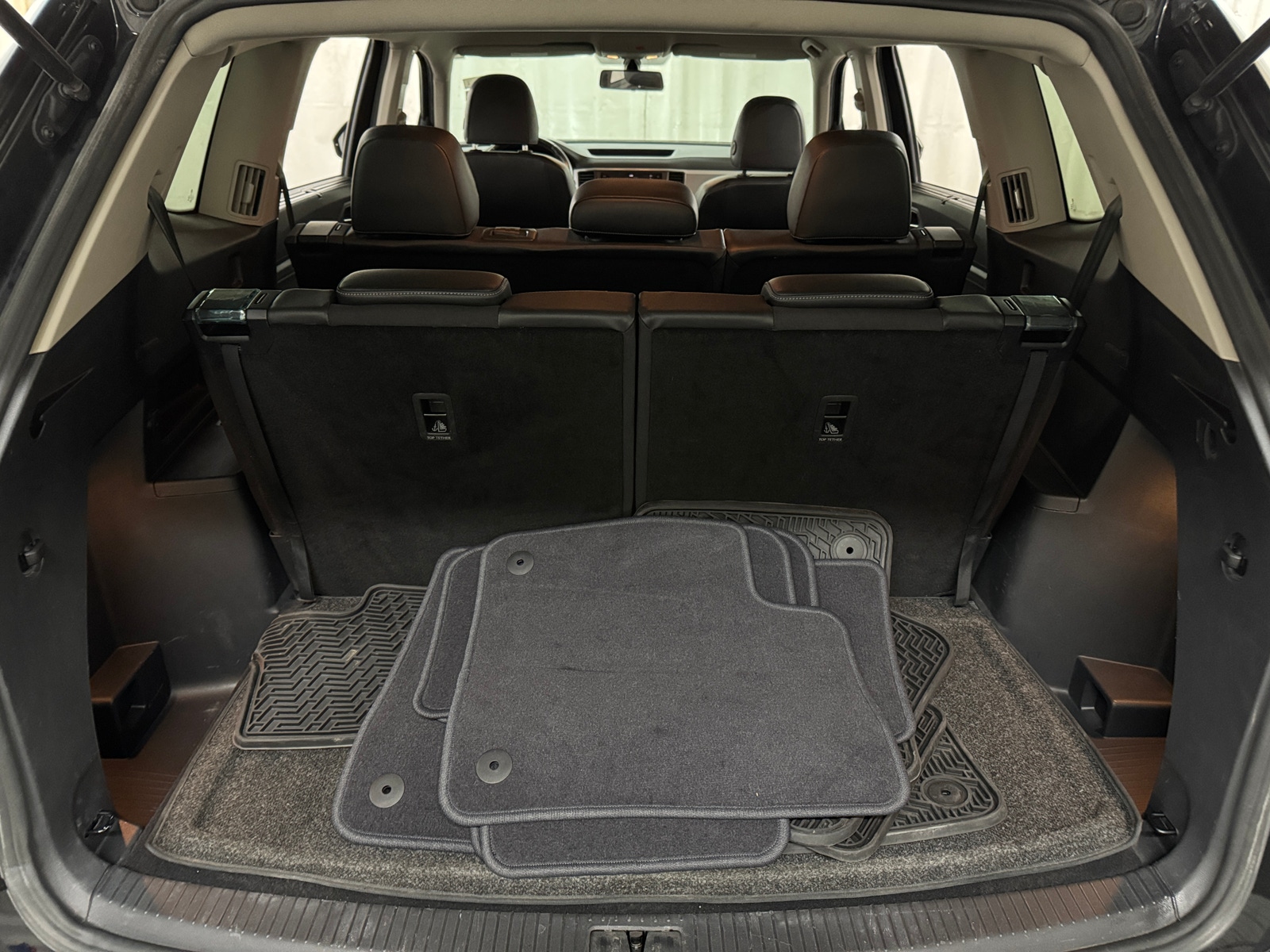 Thumbnail: 2019 Volkswagen Atlas - 6