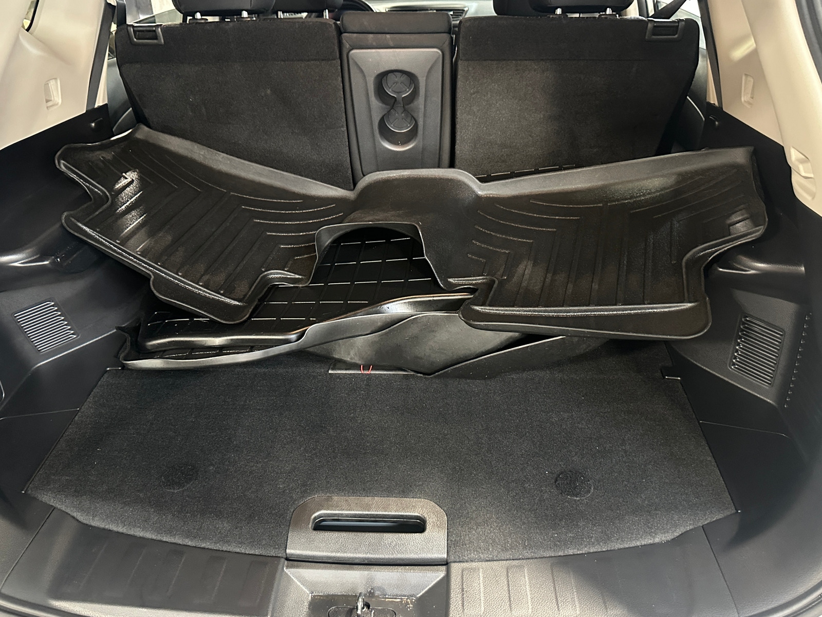 Thumbnail: 2019 Nissan Rogue - 7