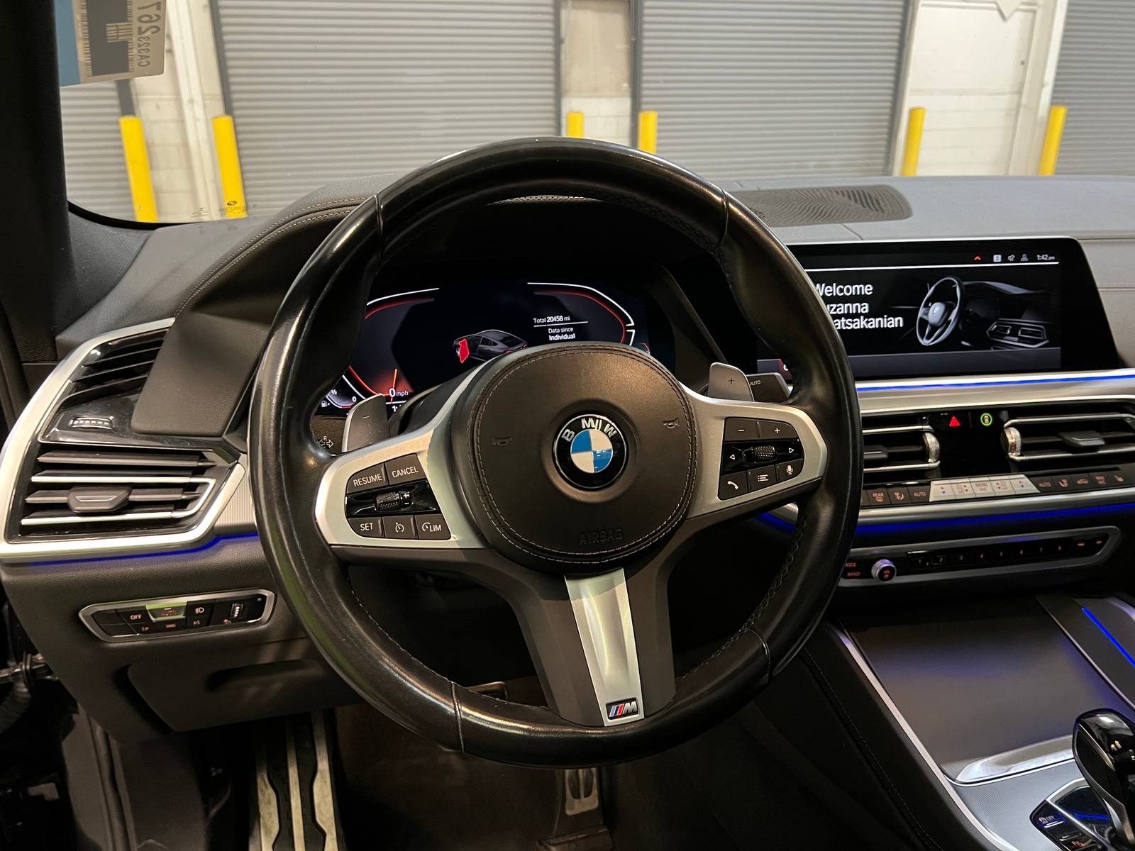 Thumbnail: 2023 BMW X6 - 4