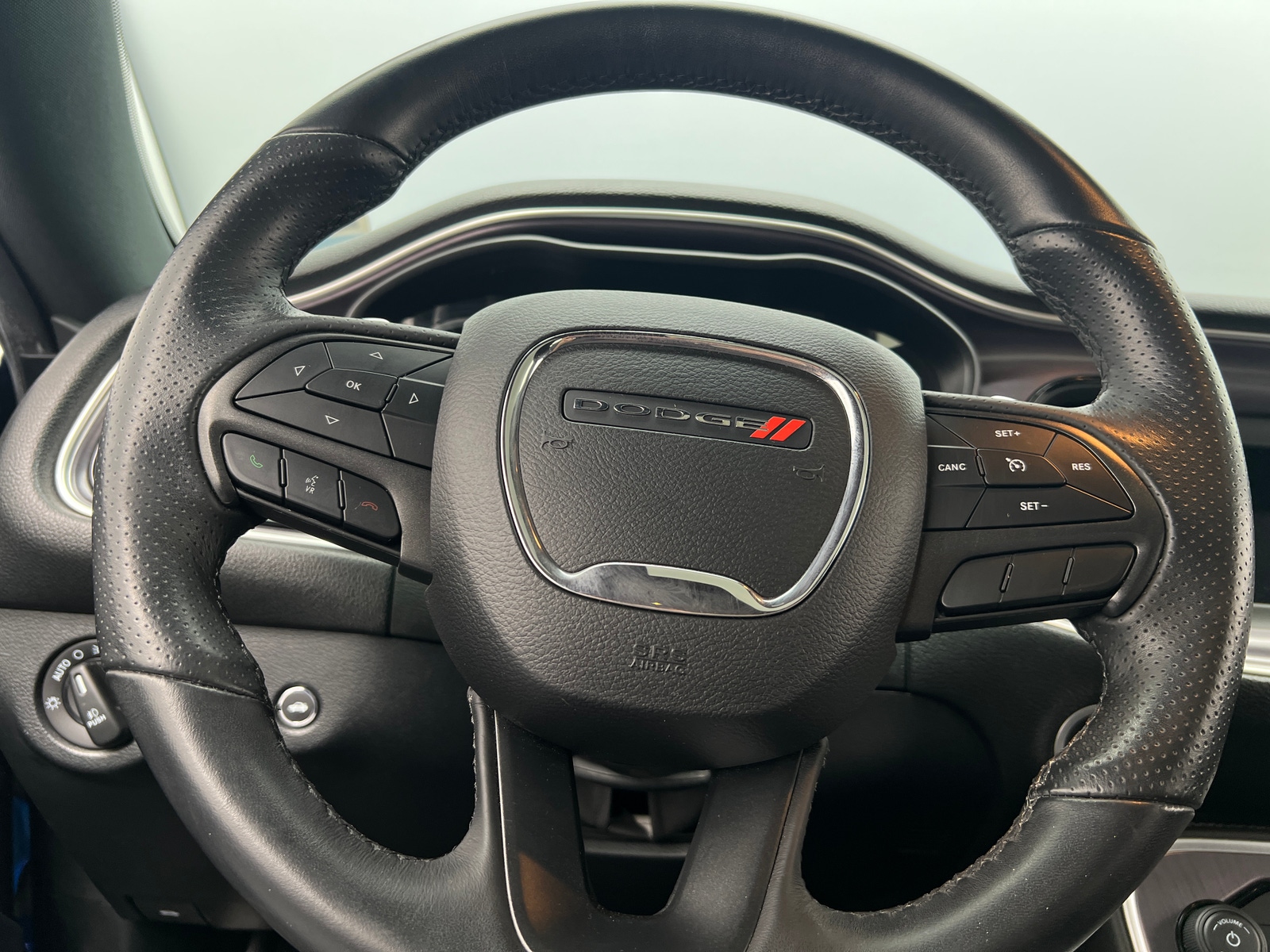 Thumbnail: 2018 Dodge Challenger - 4