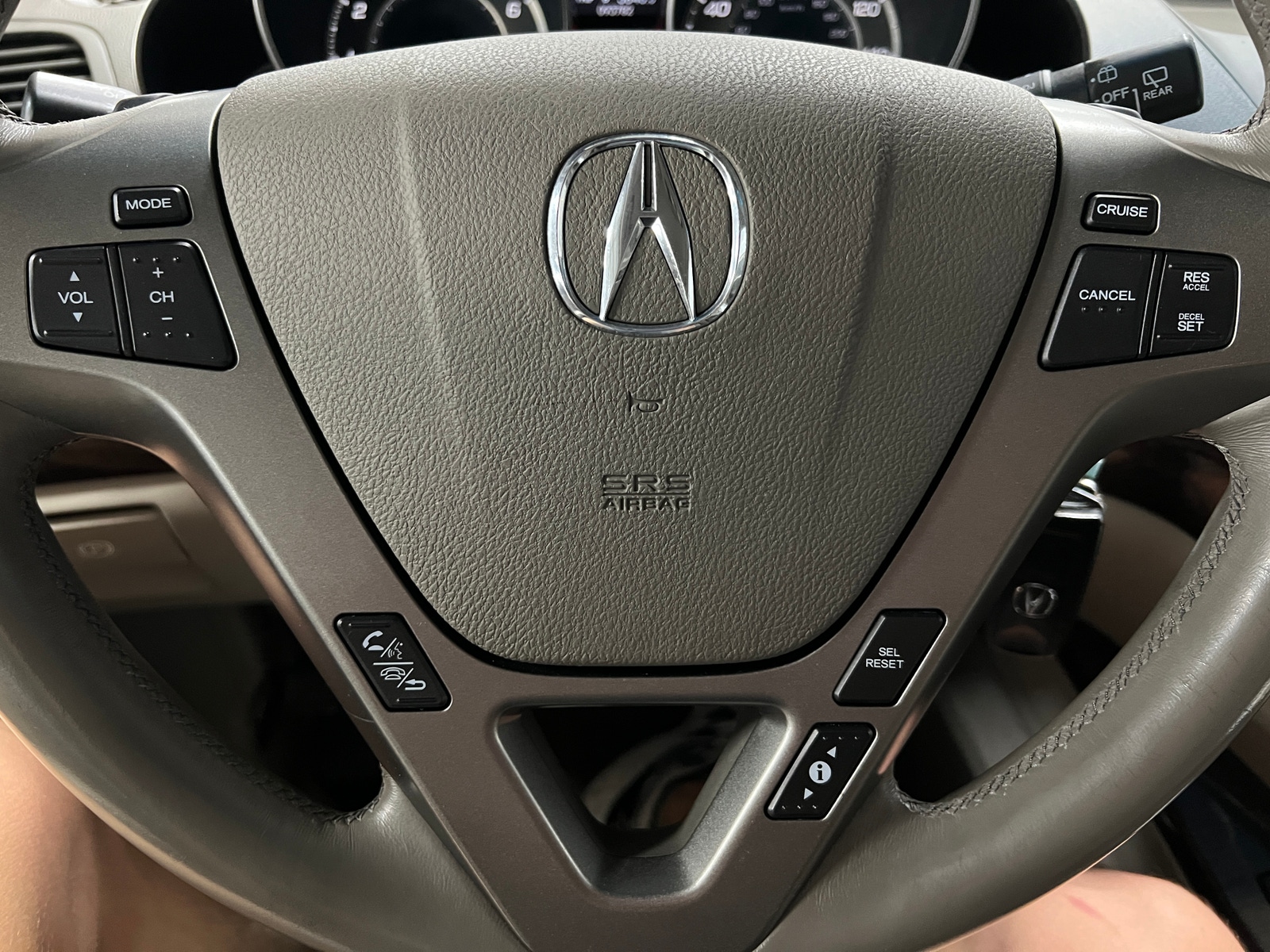 Thumbnail: 2012 Acura MDX - 4
