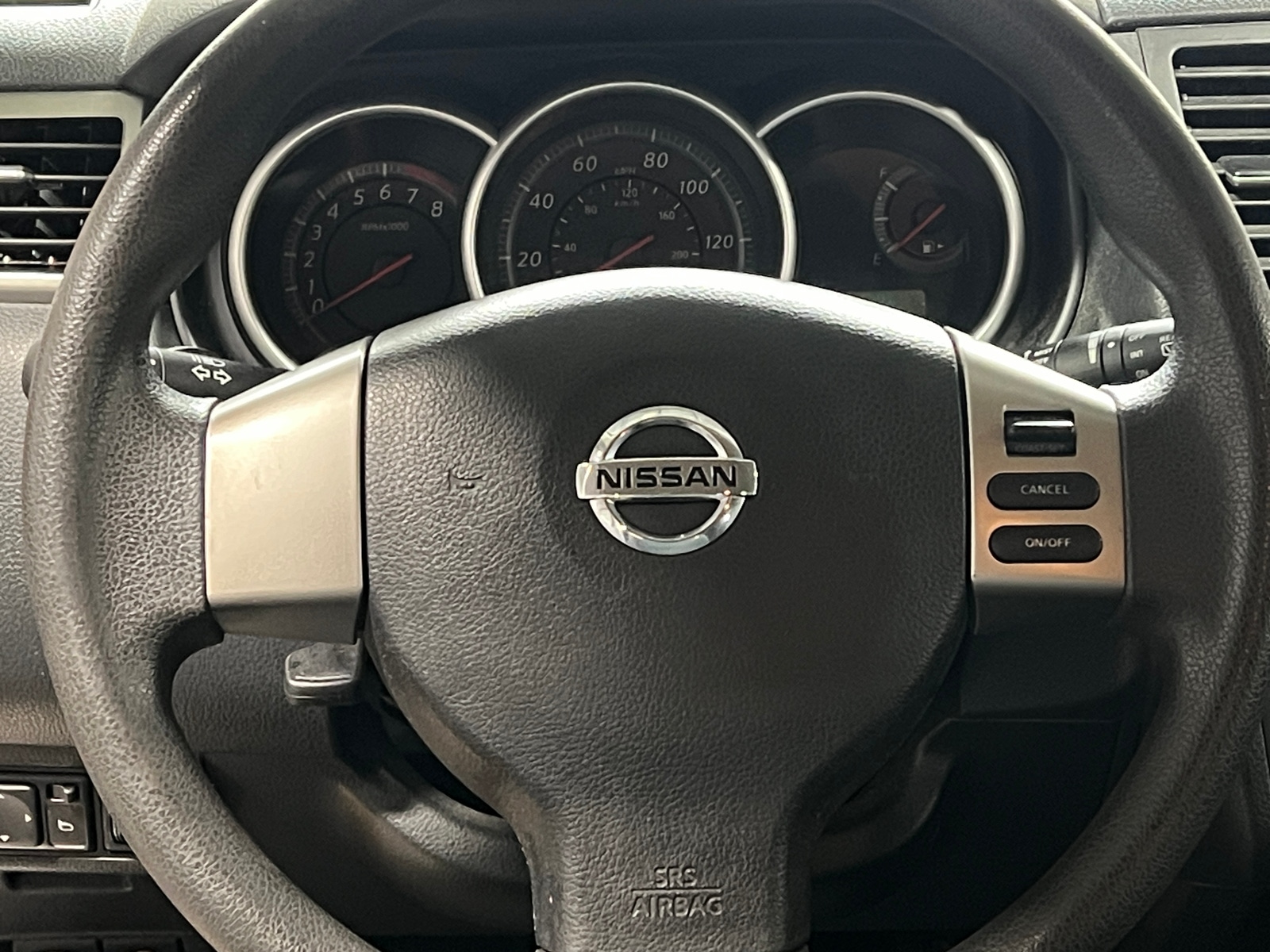 Thumbnail: 2012 Nissan Versa - 5