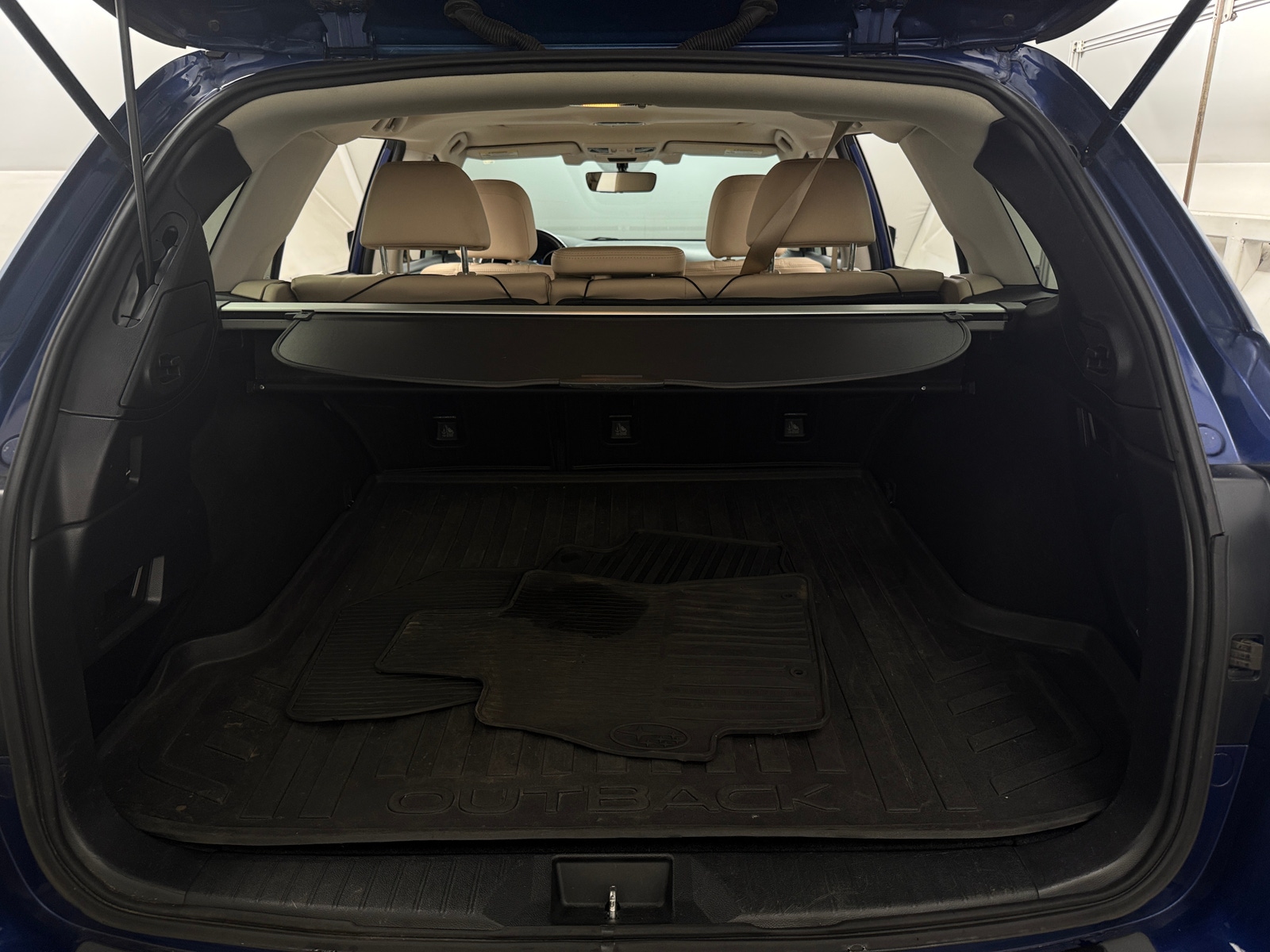 Thumbnail: 2017 Subaru Outback - 6
