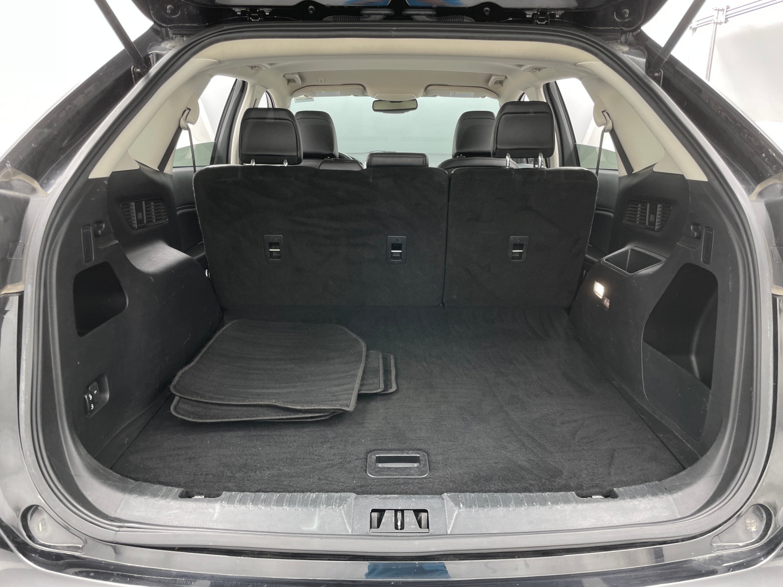 Thumbnail: 2024 Ford Edge - 6