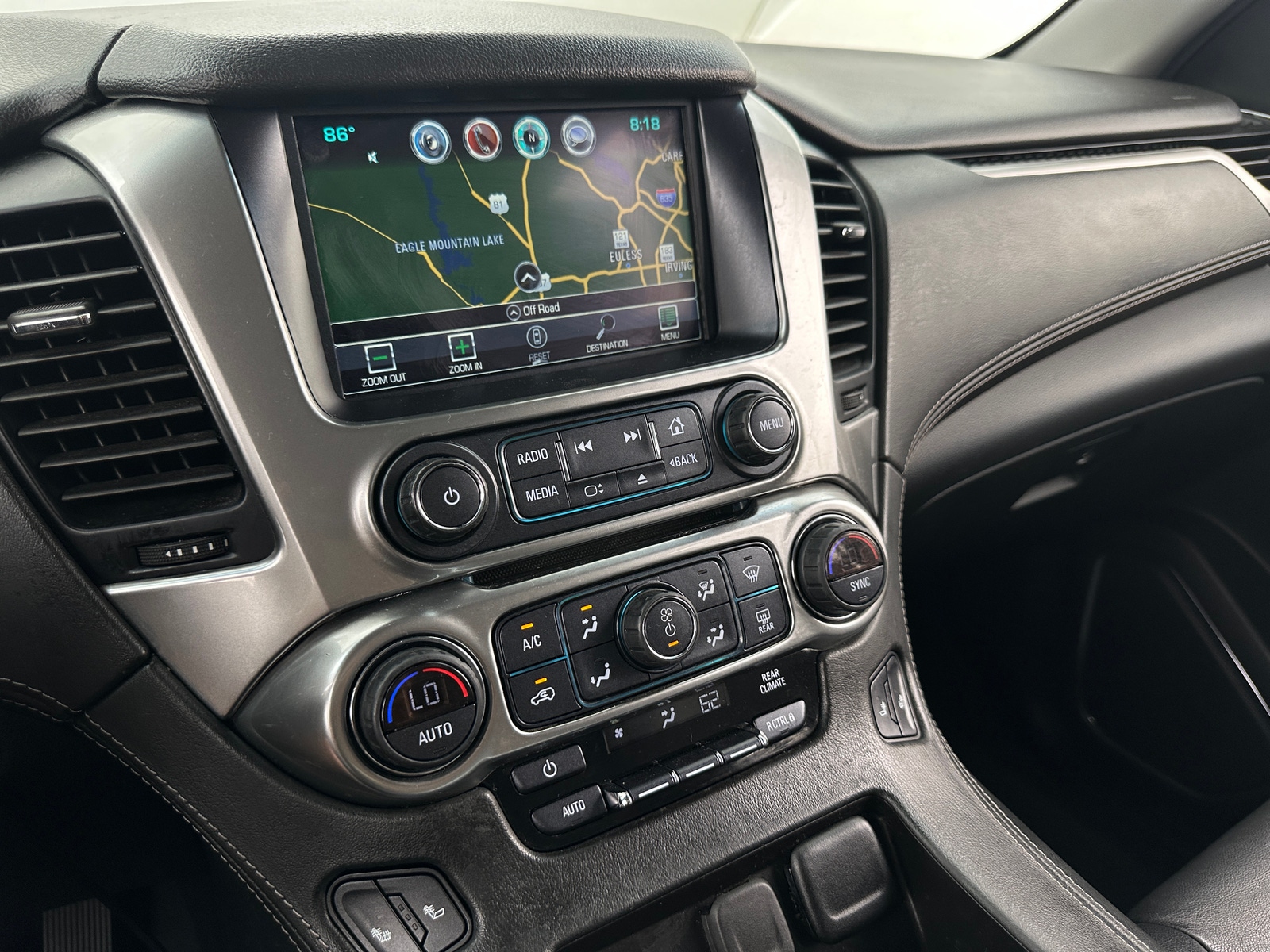 Thumbnail: 2020 Chevrolet Tahoe - 3