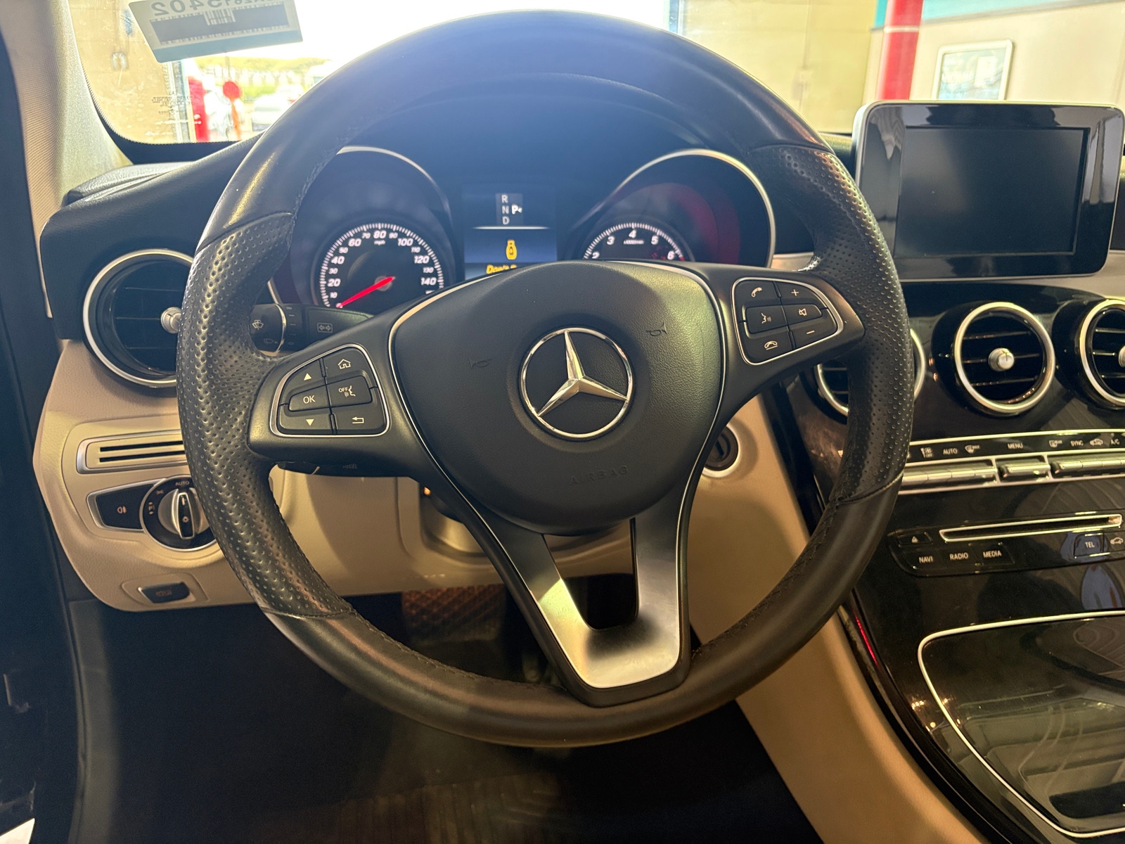 Thumbnail: 2016 Mercedes-Benz C-Class - 4