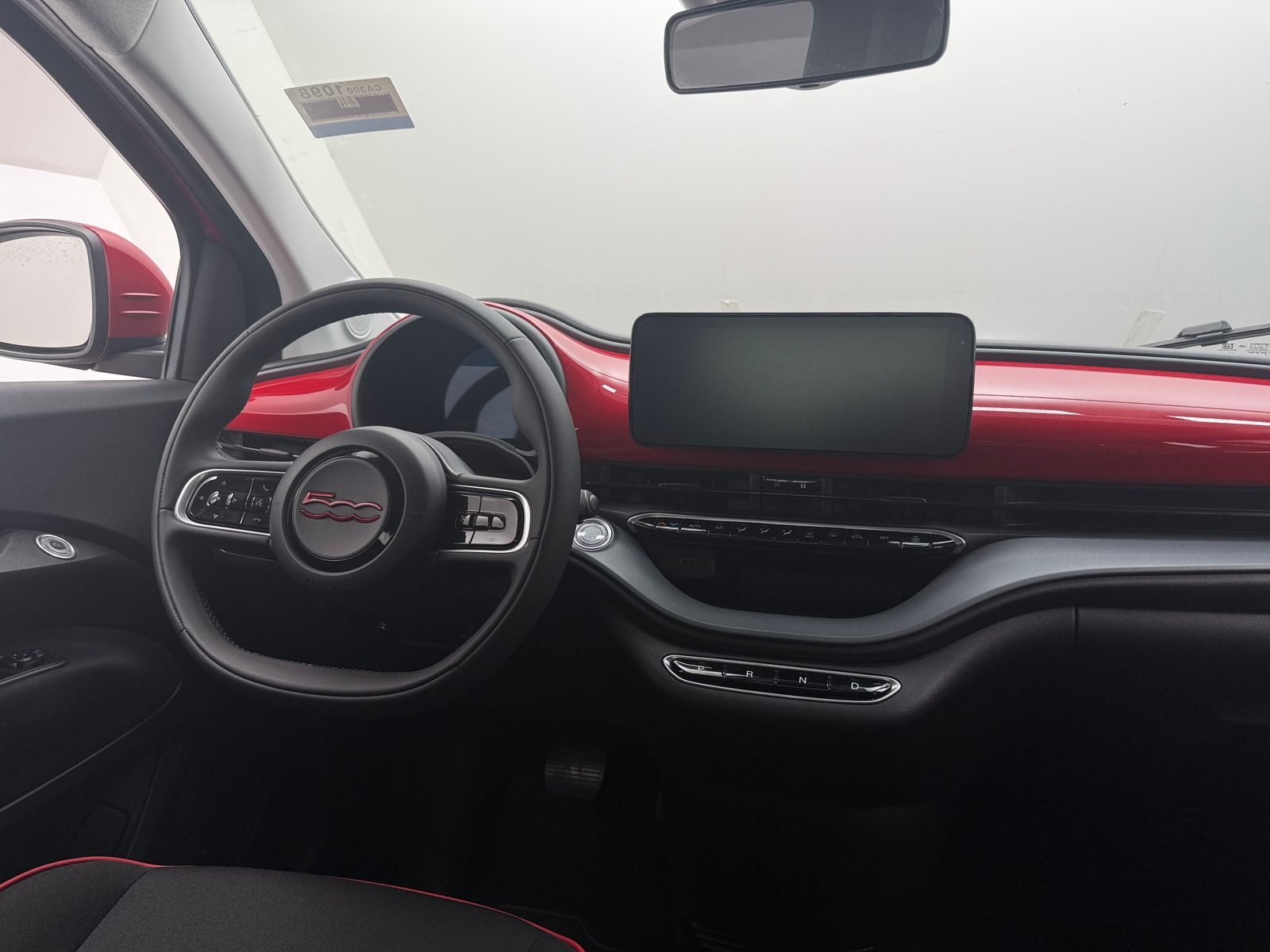 Thumbnail: 2024 Fiat 500e - 3